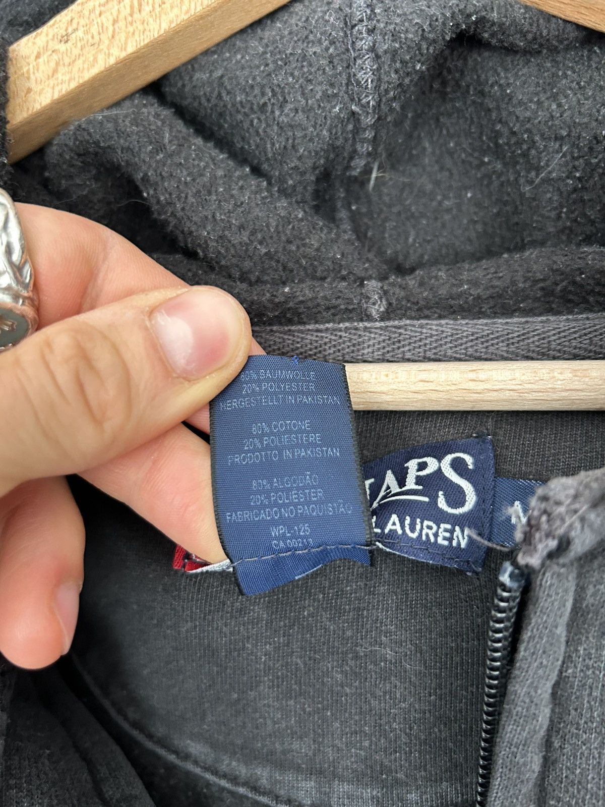 Chaps Ralph Lauren Vintage Chaps Ralph Lauren Black Zip Hoodie Baggy Rap 90s Size US M / EU 48-50 / 2 - 6 Thumbnail