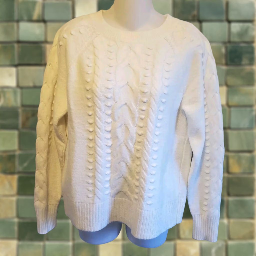 Ann Taylor Ann Taylor White Sweater Womens Sz Medium Cable Knit Soft L/S Winter Warm Size M / US 6-8 / IT 42-44 - 1 Thumbnail