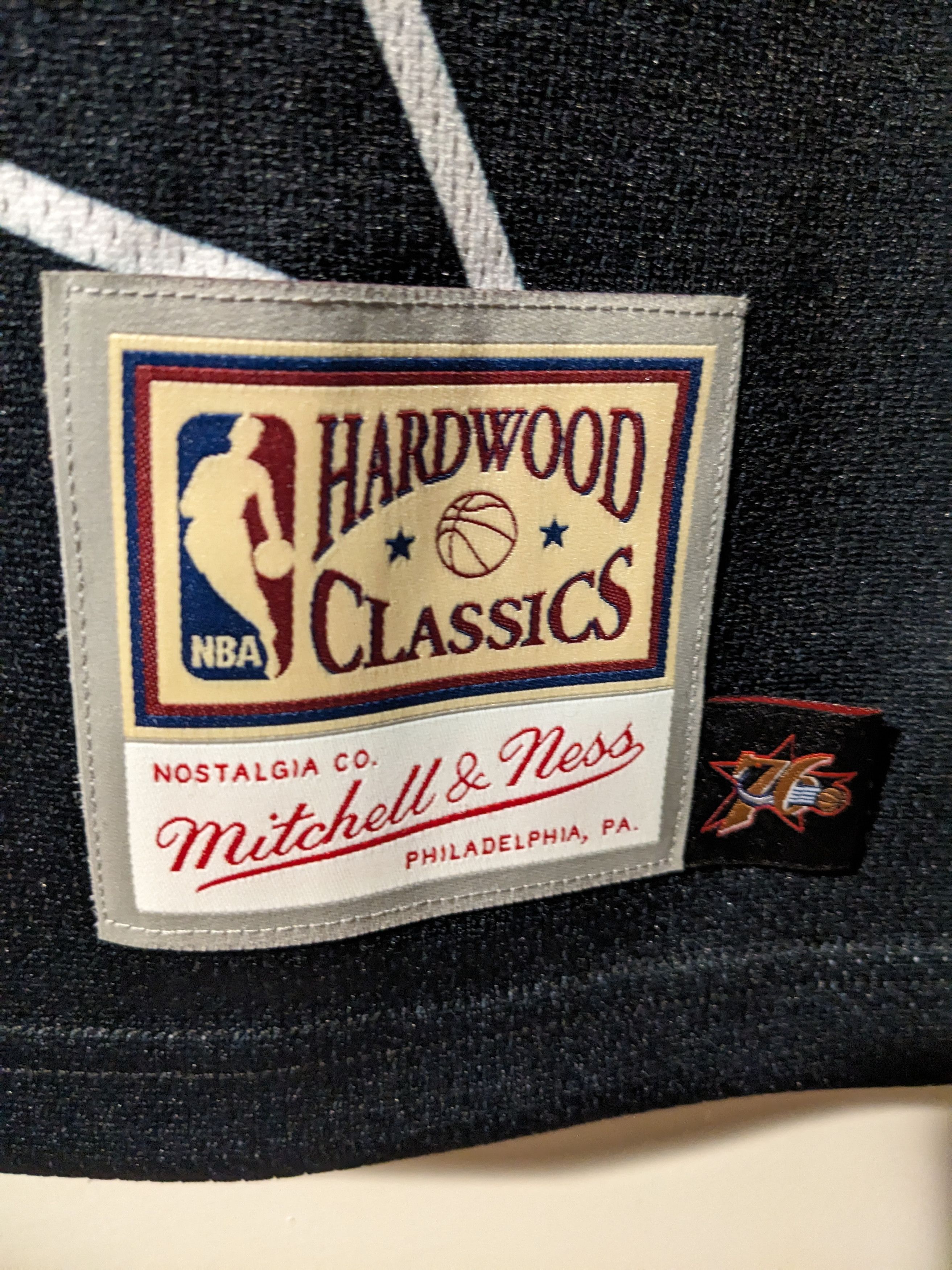 Mitchell & Ness × NBA Mitchell and Ness Philadelphia 76ers Large Basketball Jersey Size US L / EU 52-54 / 3 - 3 Thumbnail