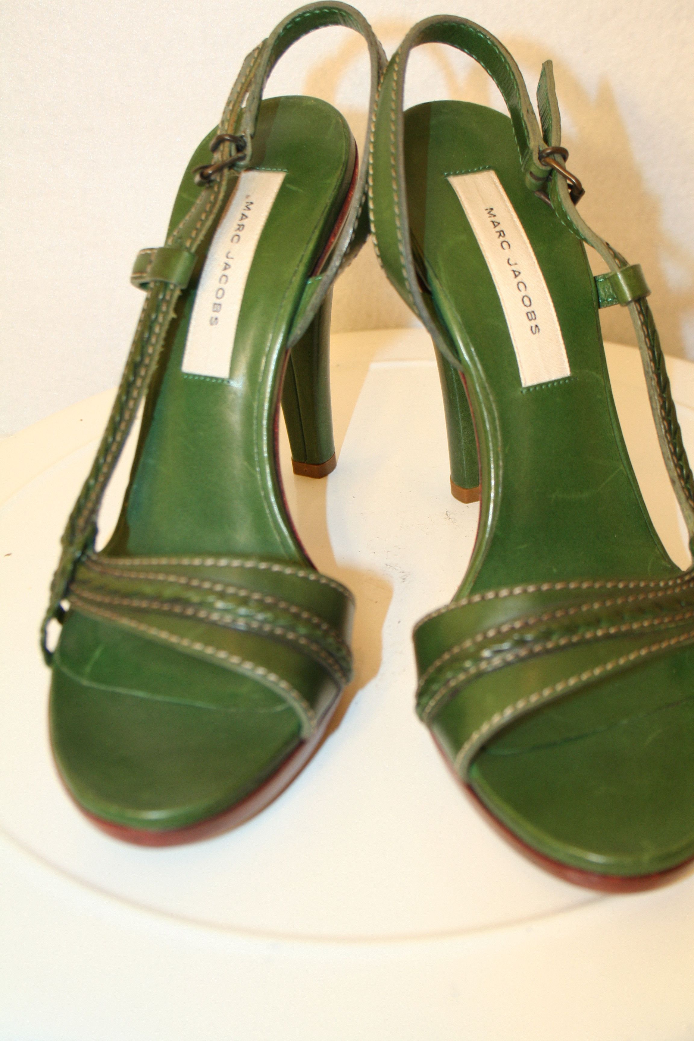 Marc Jacobs Green Braid Leather Open Toe Heels sz 38