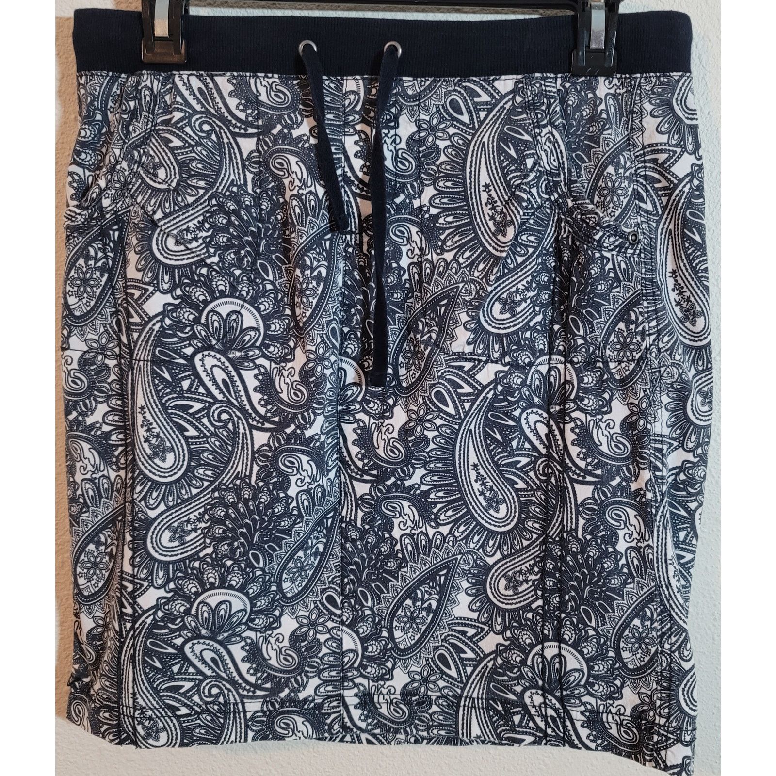 Other Cleo Petites Black White Paisley Print Pencil Mini Skirt 6 Size 28" / US 6 / IT 42 - 1 Thumbnail