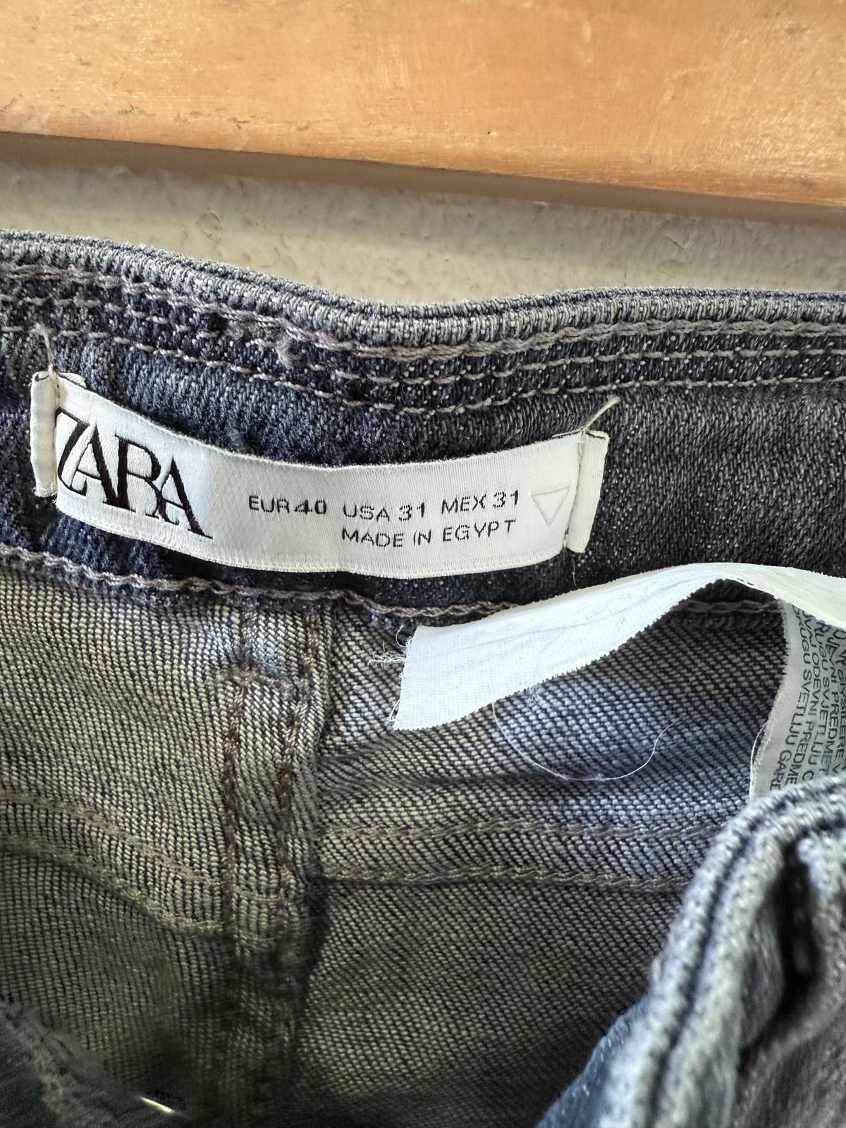Zara Zara Black Distressed Ripped Jeans with Paint Splatter Size US 33 - 5 Thumbnail