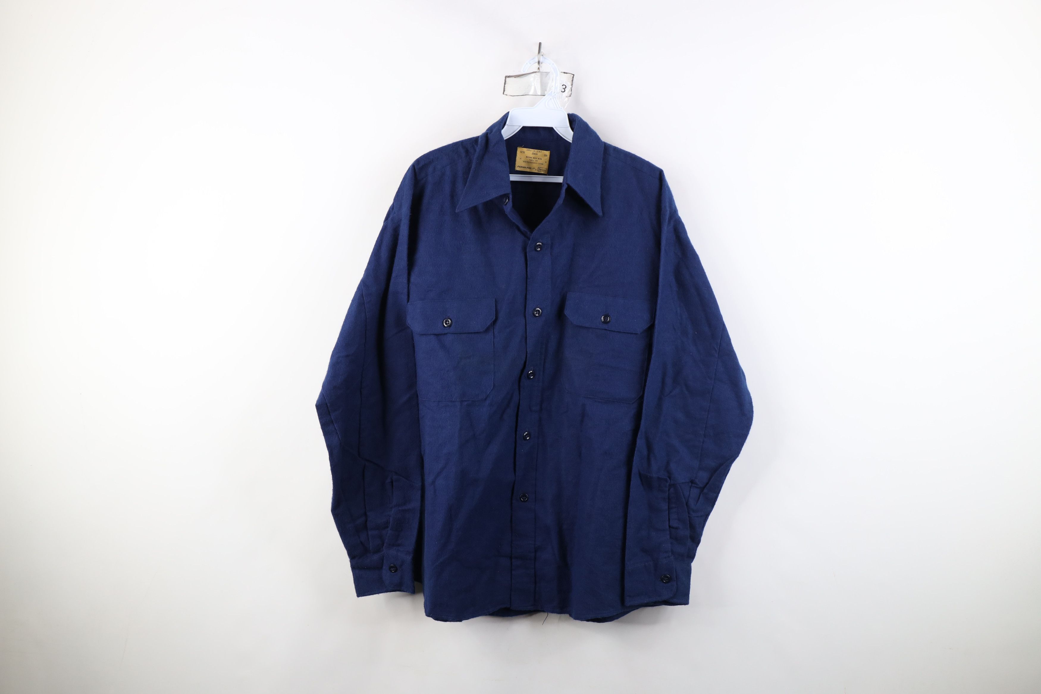 Vintage Vintage 60s Streetwear Cloth Collared Button Shirt USA Size US L / EU 52-54 / 3 - 1 Thumbnail