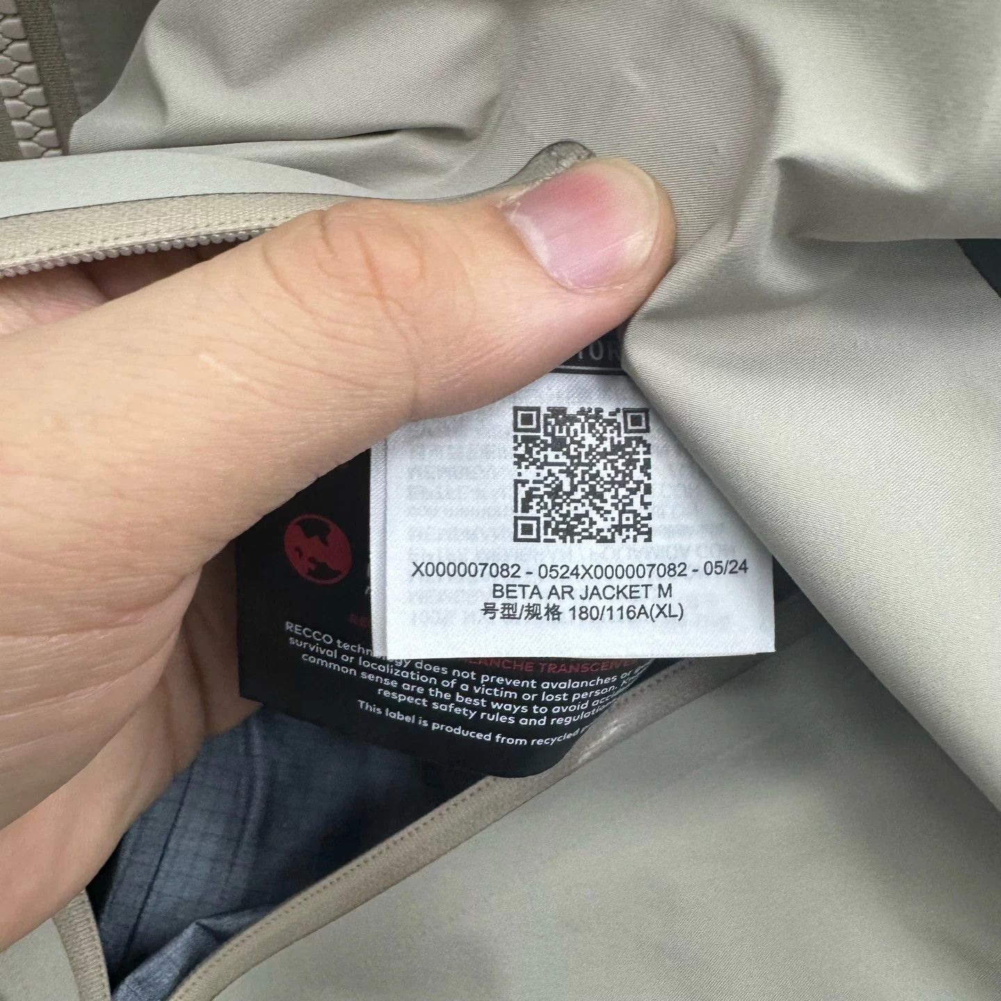 Arc'teryx ARC‘TERYX jackets Size US XL / EU 56 / 4 - 8 Thumbnail