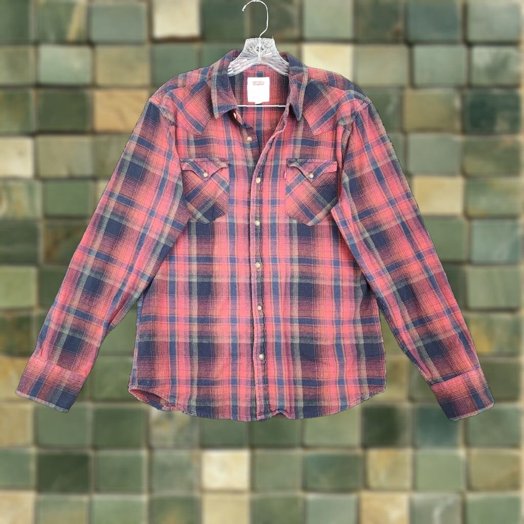 Levi's Levis Mens Red Plaid Flannel Shirt Long Sleeve Size Medium Size US M / EU 48-50 / 2 - 1 Thumbnail