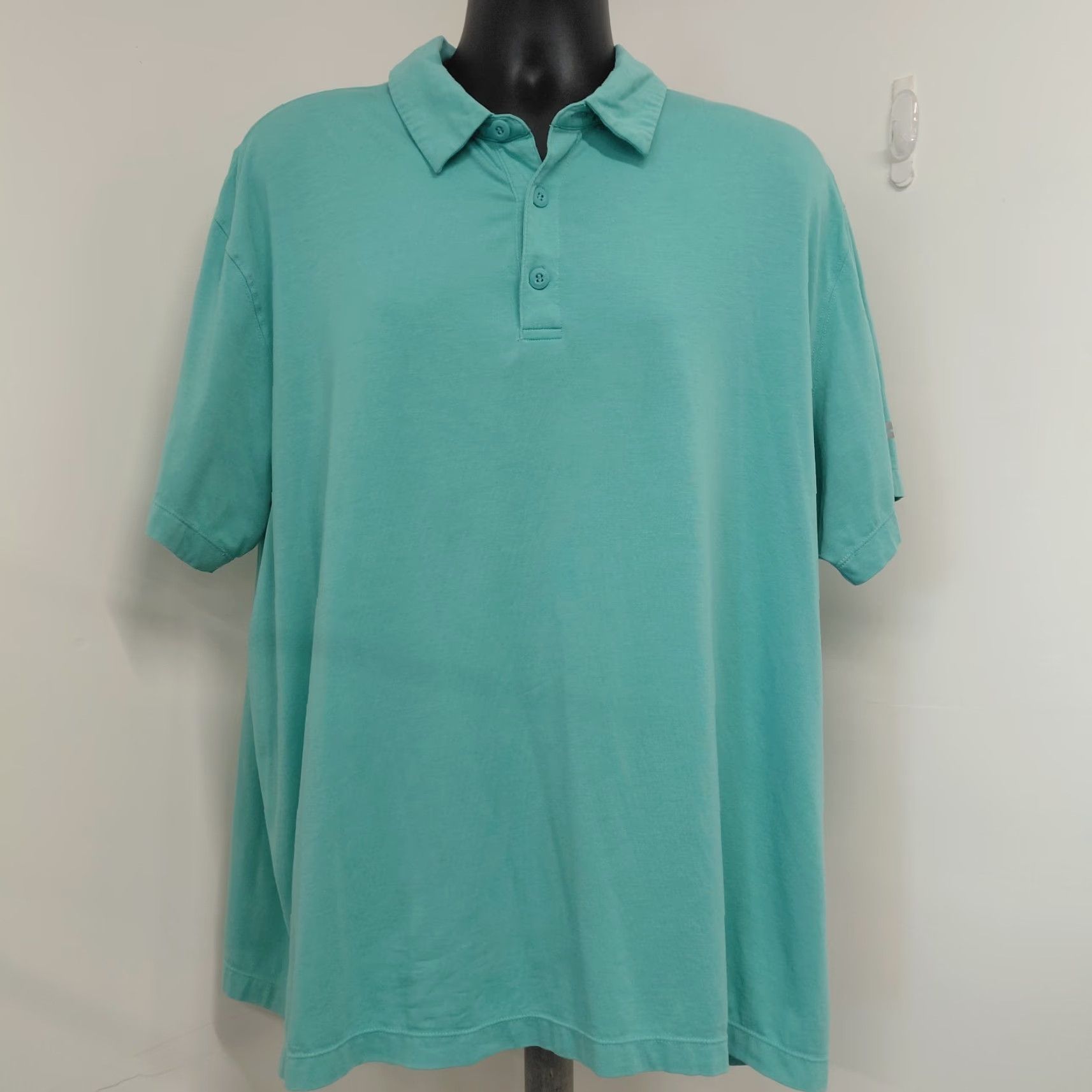 Fabletics Fabletics Polo Shirt Mens XXL Green Stretch Short Sleeve Athletic Golf EUC Shirt Men Green Stretch Polo EUC Vintage No Size US XXL / EU 58 / 5 - 2 Thumbnail