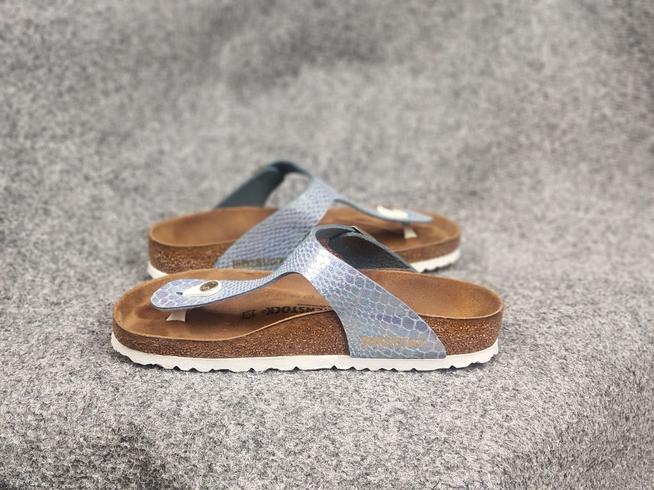 Birkenstock Birkenstock gizeh bf shiny snake Orthopedic slippers sandals Size US 8 / IT 38 - 9 Thumbnail