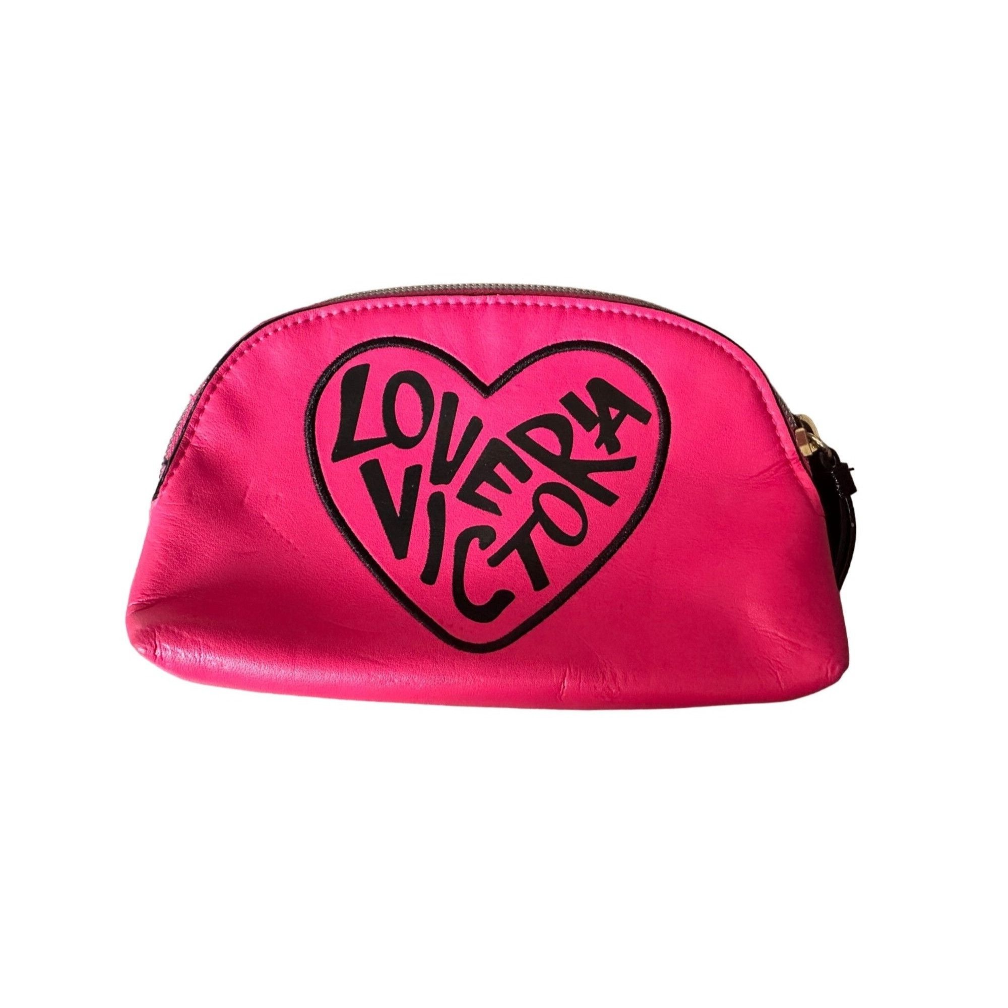 Victoria's Secret Victoria's Secret ''Love Victoria'' Hot Pink Zippered Makeup Size ONE SIZE - 1 Thumbnail