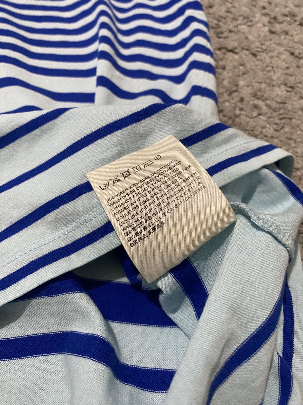 Acne Studios Acne Studios Striped Face T-Shirt L y2k scandi old money Size US L / EU 52-54 / 3 - 12 Thumbnail
