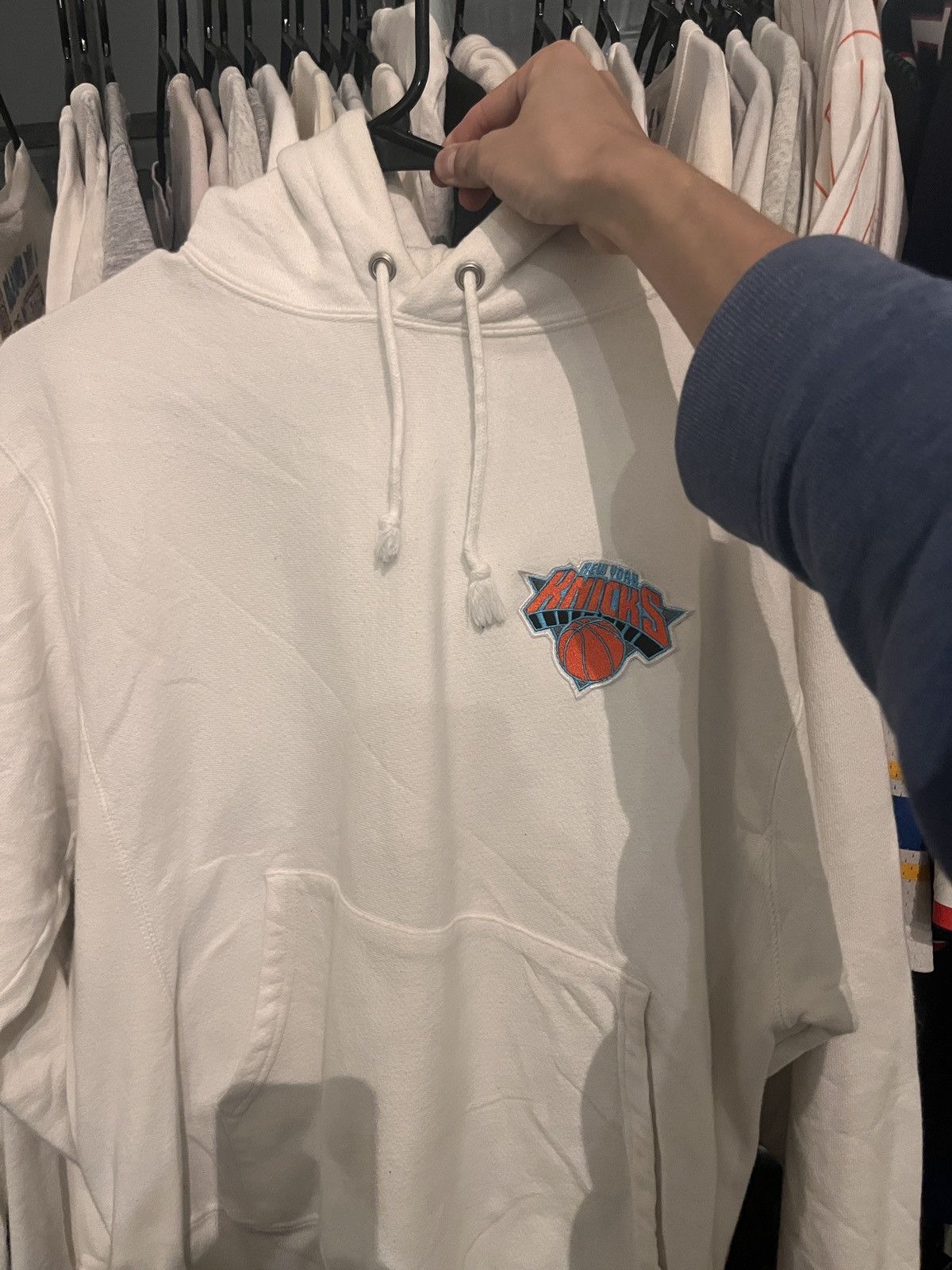 Other New York Knicks sweater Size US M / EU 48-50 / 2 - 2 Thumbnail