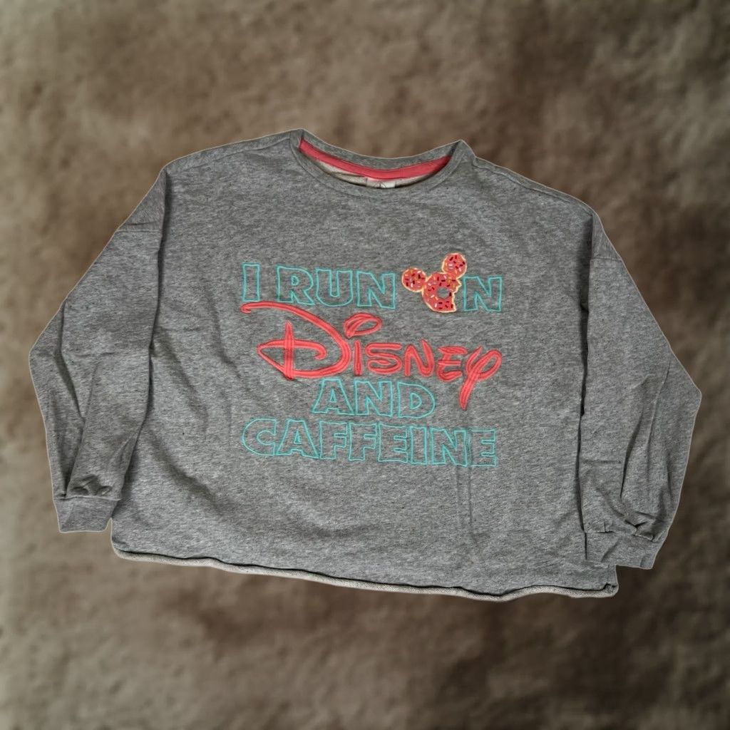 Disney VINTAGE Disney Sweatshirt Womens XS I Run On Caffeine Gray Pink Crewneck Pullover Crop Crew Neck Mickey Mouse 90s Cartoon Activewear Girls Size XS / US 0-2 / IT 36-38 - 1 Thumbnail