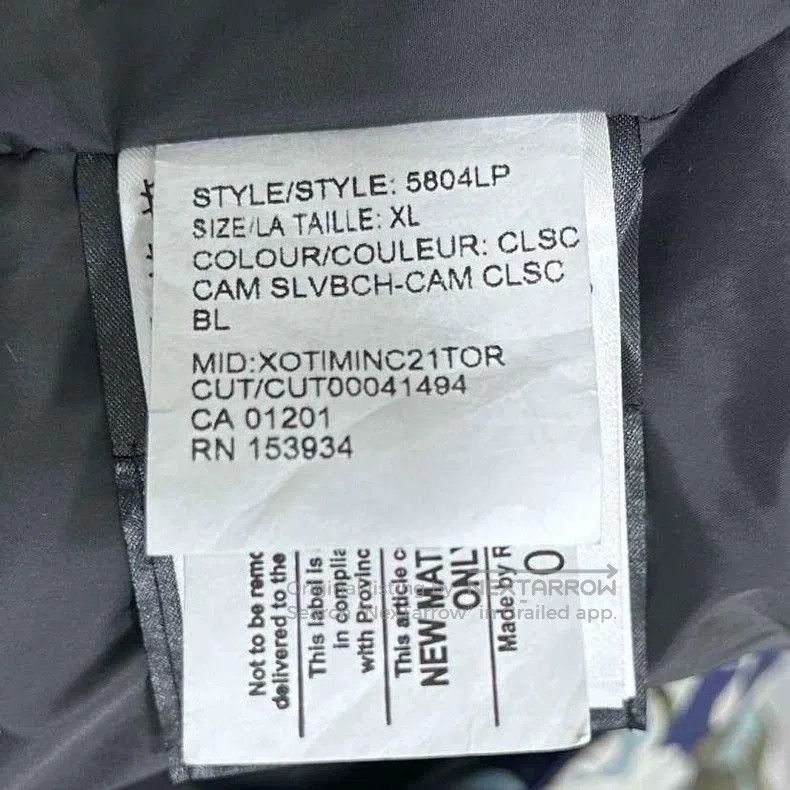 Canada Goose Camo Logo Hooded Down Jacket. Size US XL / EU 56 / 4 - 6 Thumbnail