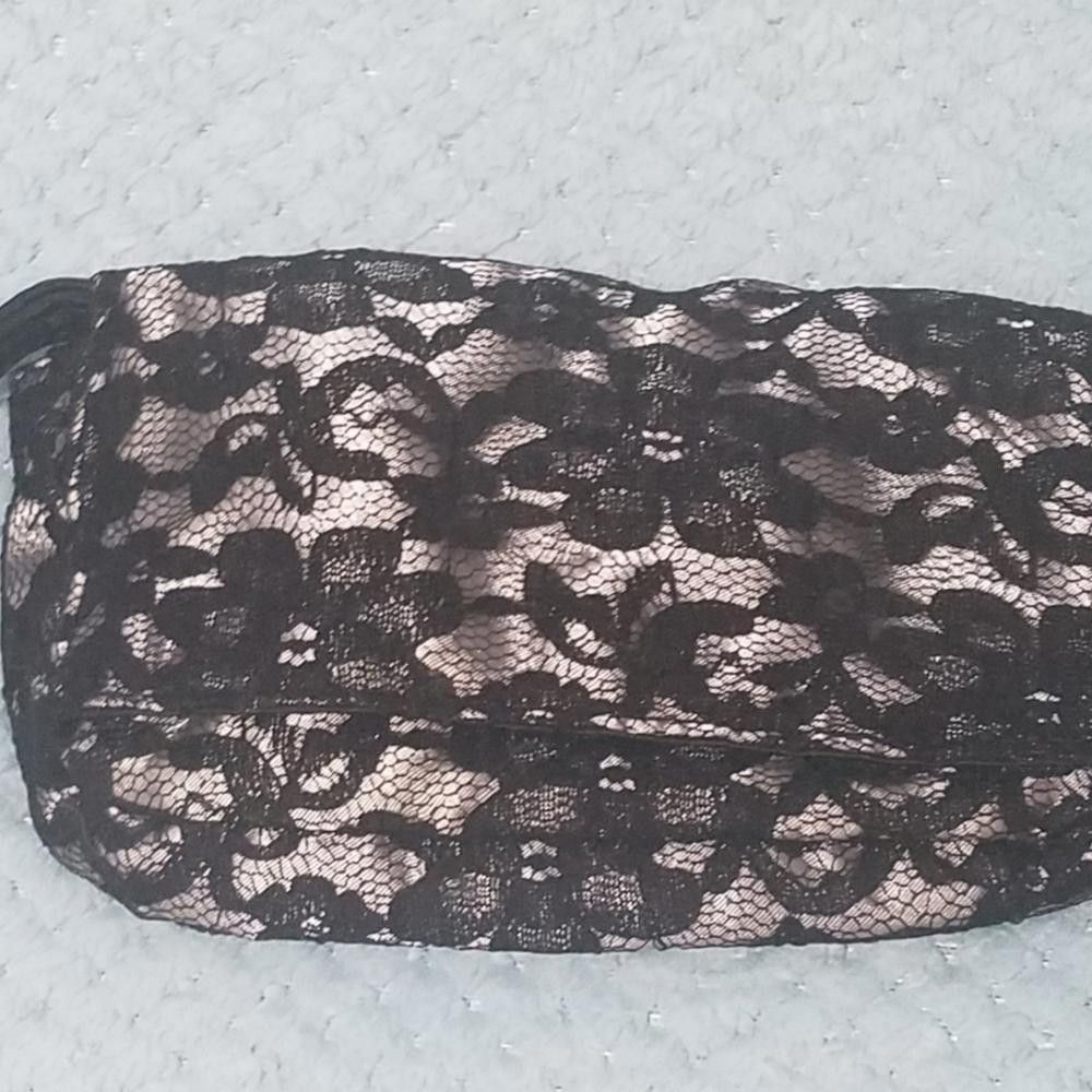 Designer Victoria Secret Wristlet Size ONE SIZE - 1 Thumbnail