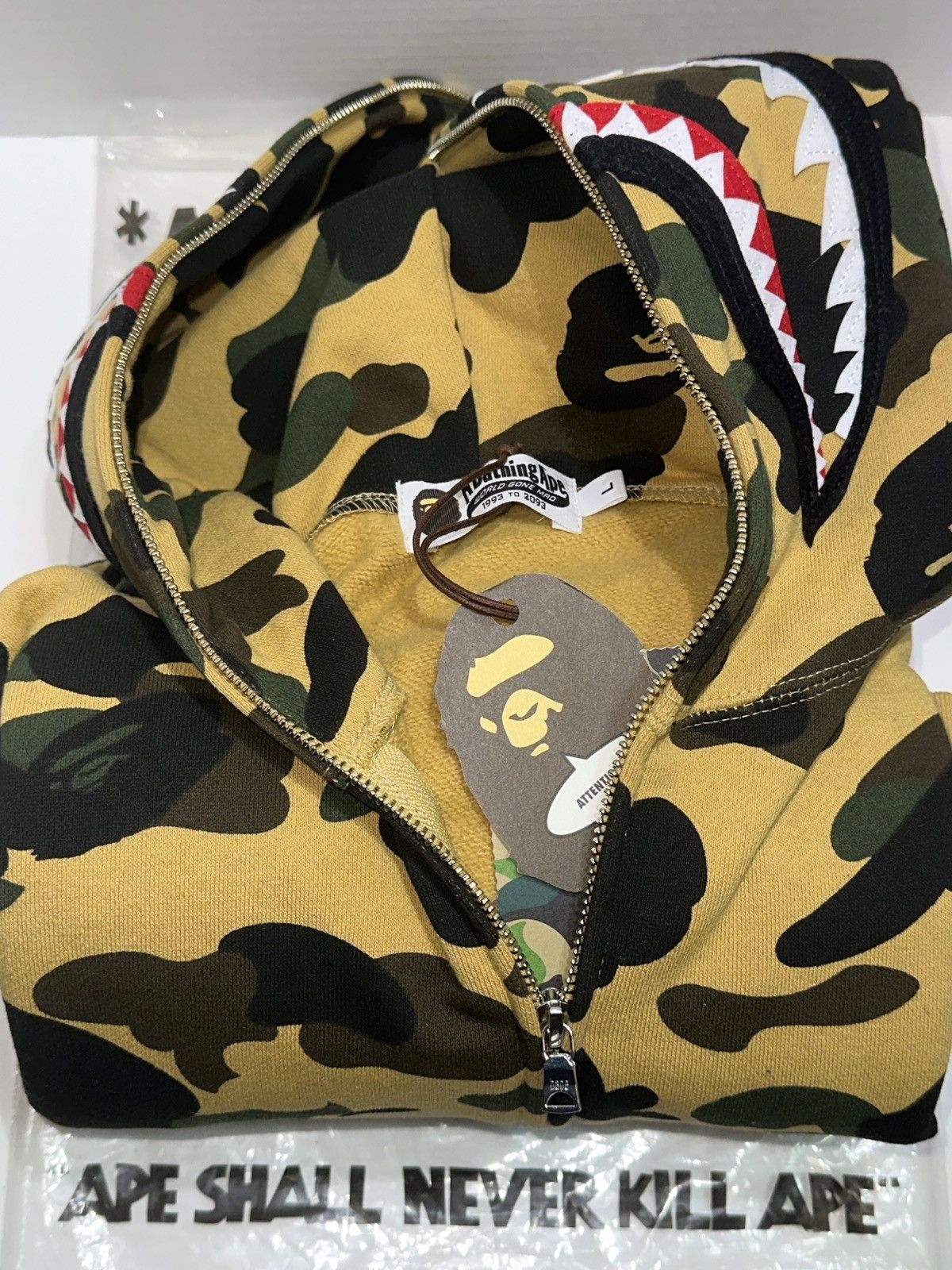Bape BAPE Camo PONR (Point Of No Return) Shark Full Zip DS Size L Size US L / EU 52-54 / 3 - 4 Thumbnail