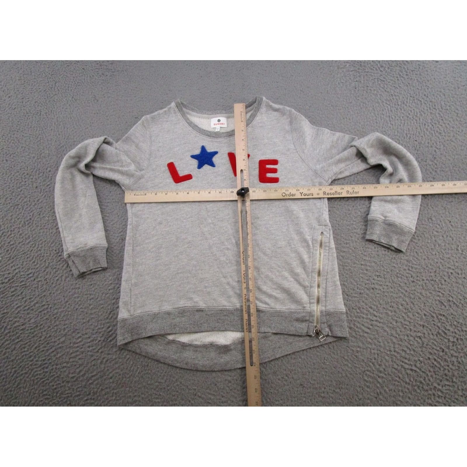 Sundry Sundry Sweatshirt Women's S Gray Love Heart Pullover Crew Neck USA Made Size S / US 4 / IT 40 - 5 Thumbnail