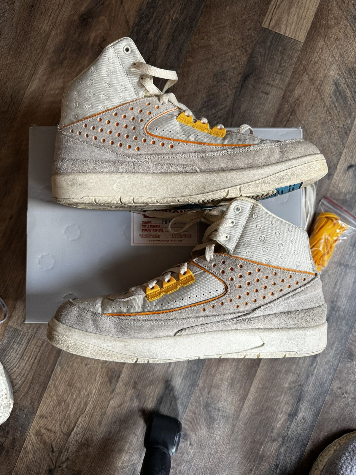 Jordan Brand × Union LA Union x Air Jordan 2 Size US 10.5 / EU 43-44 - 2 Thumbnail
