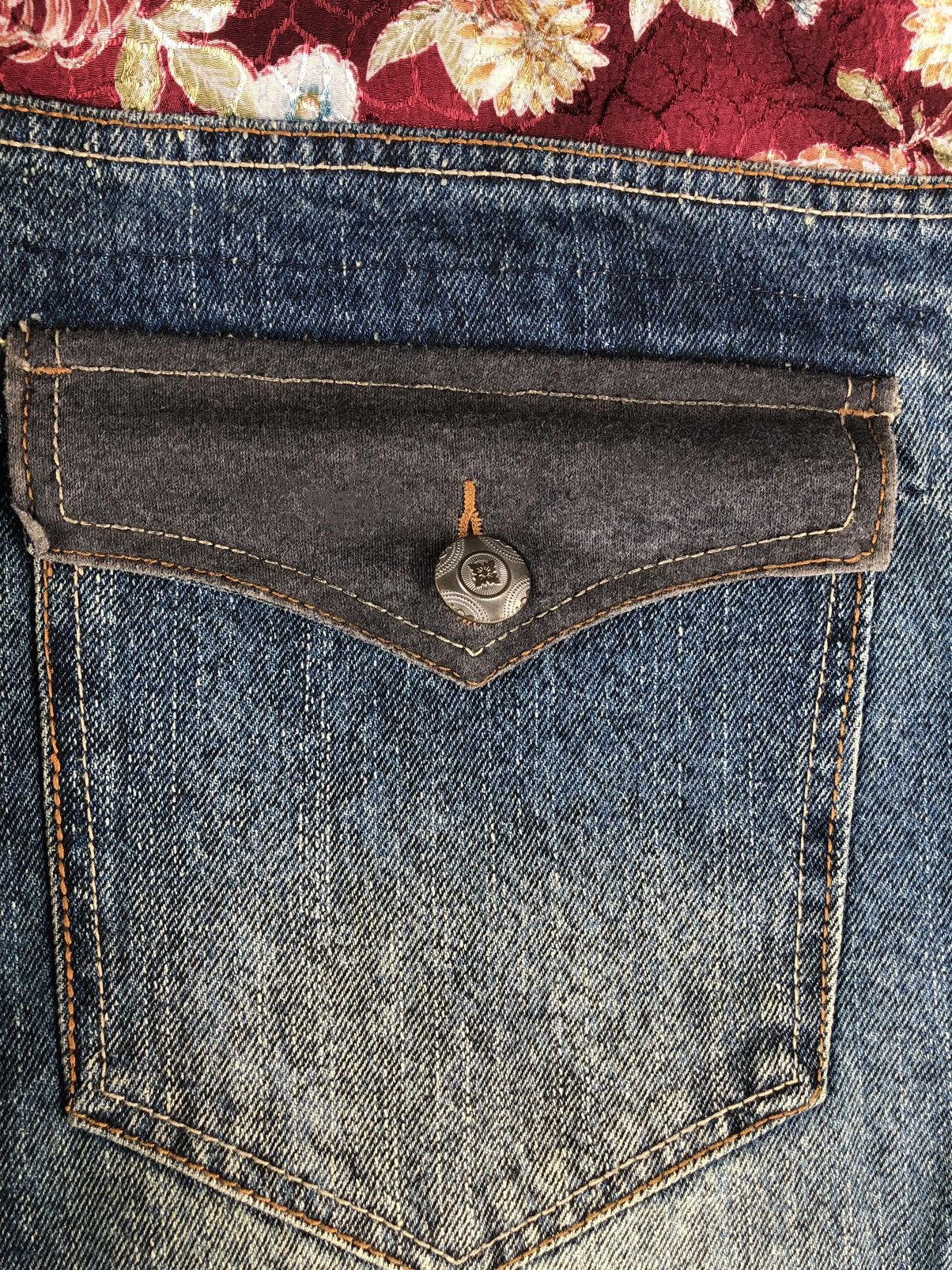 Japanese Brand Japanese Gumu Dragon Embroidered Jeans Distressed Jeans Size US 31 - 17 Thumbnail