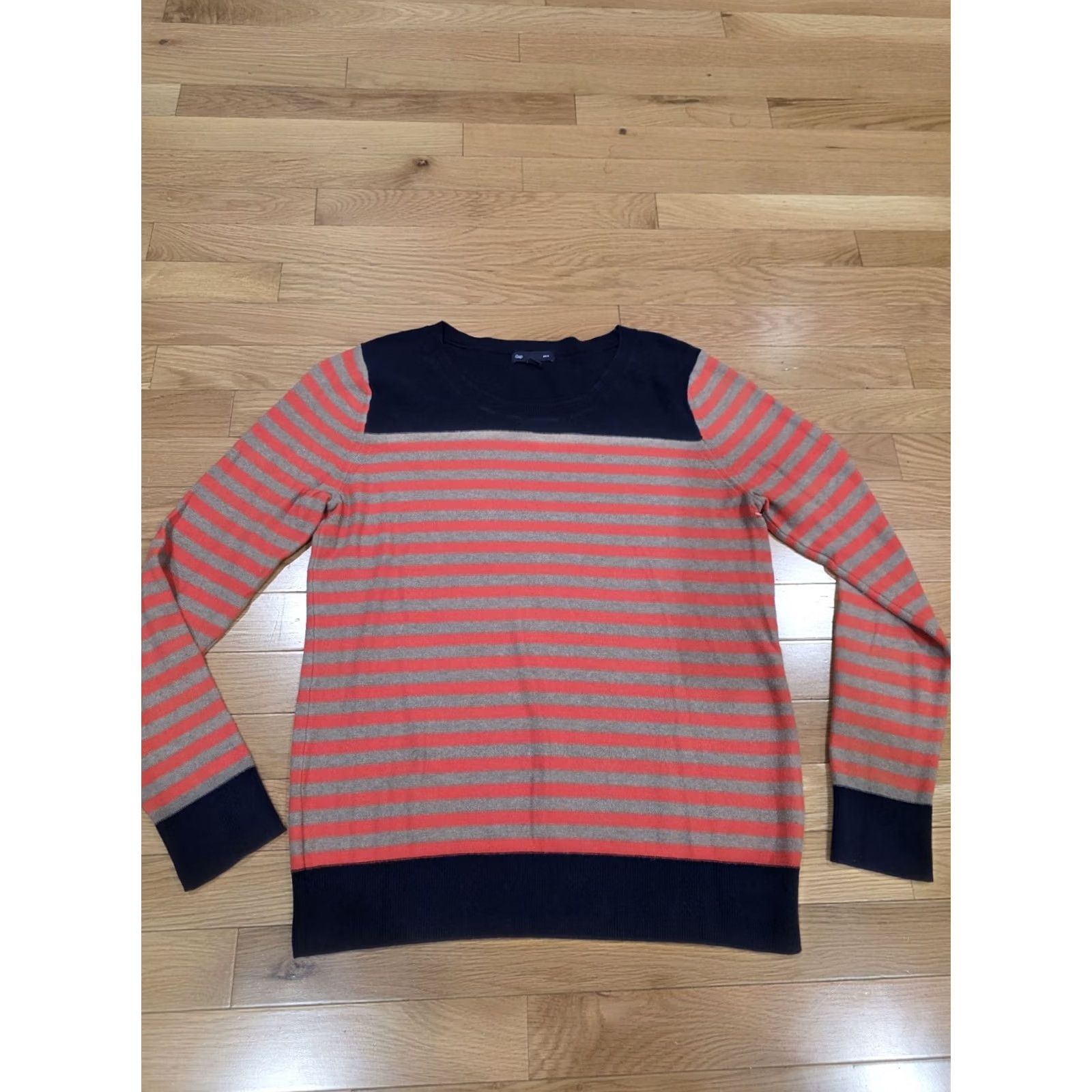 Gap VINTAGE Gap Large Stripe Fleece Cardigan Blue Orange Women L Blue Stripe Fleece Cardigan Women L GG Size L / US 10 / IT 46 - 3 Thumbnail