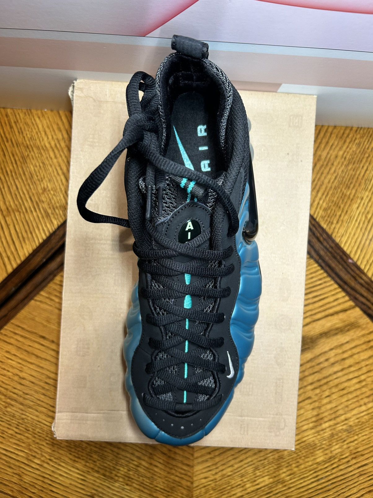 Nike Size 11.5 - Nike Air Foamposite Pro Electric Blue 2011 NEW Size US 11.5 / EU 44-45 - 10 Thumbnail