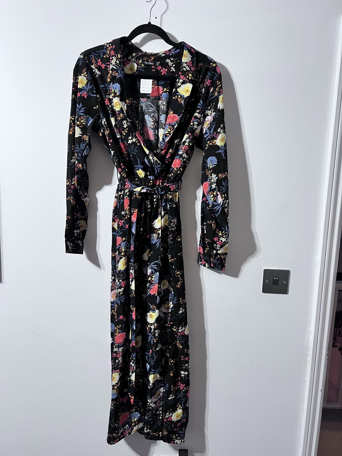 Boohoo Boohoo Black Floral Long Sleeve Maxi Dress UK 16 Size XL / US 12-14 / IT 48-50 - 2 Thumbnail