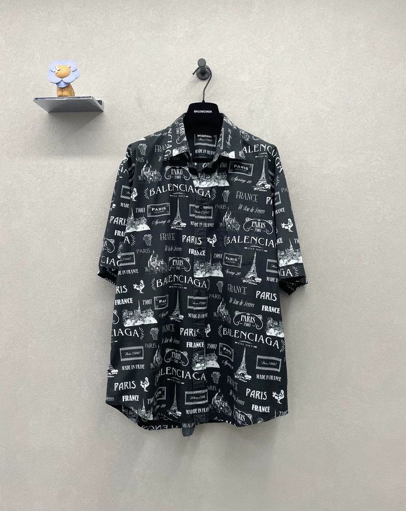 Balenciaga Balenciaga size 39 short sleeves Size US XS / EU 42 / 0 - 1 Thumbnail