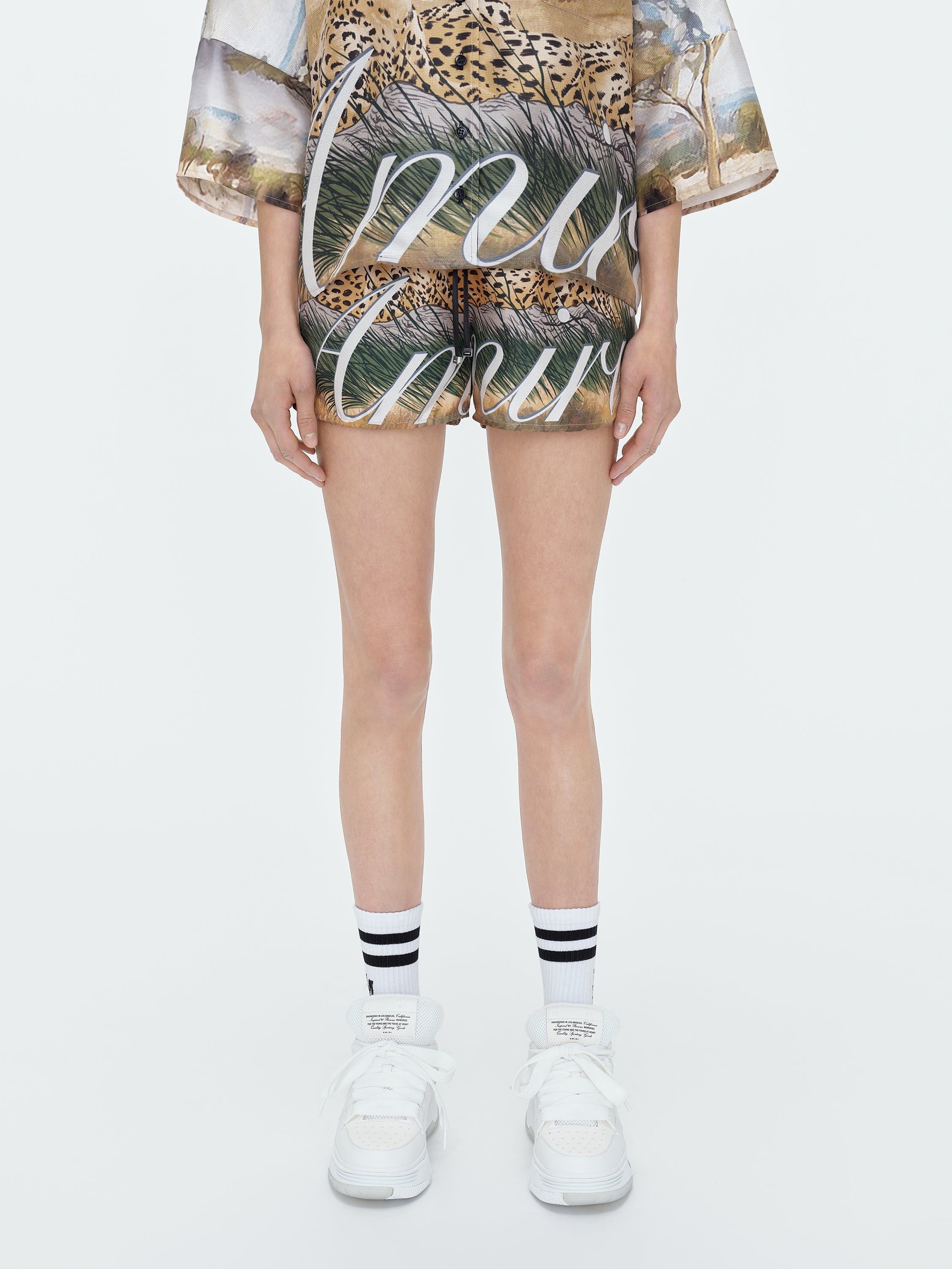 Amiri o1w1db10125 Cheetah Logo Short in Multicolor Size 26" / US 2 / IT 38 - 4 Thumbnail
