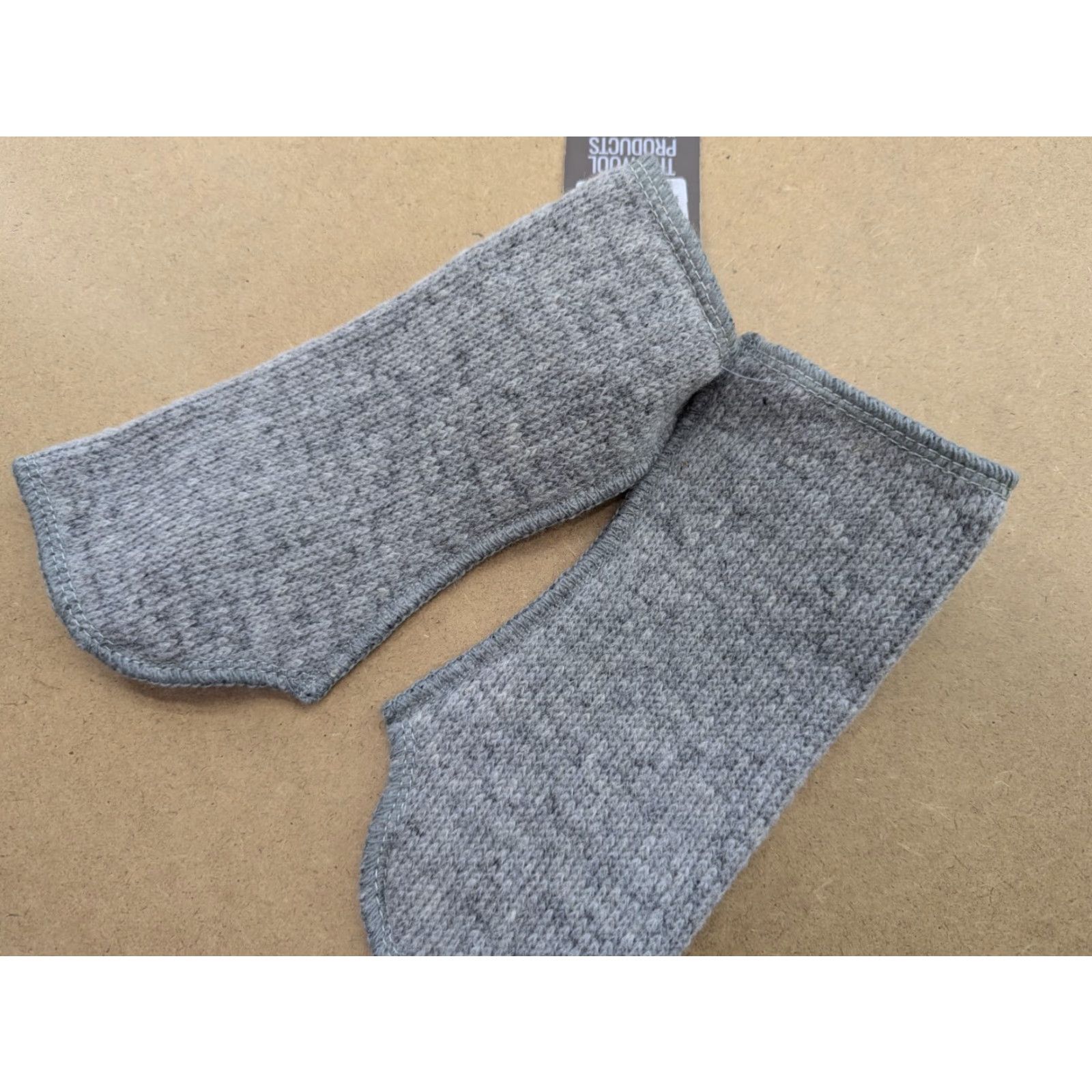 Vintage Alwero Womens Mittens Warmers Size S Gray Pure Wool Pile Mittens Wool Knit Mitten Women Small Gray Wool Pile Size ONE SIZE - 4 Thumbnail