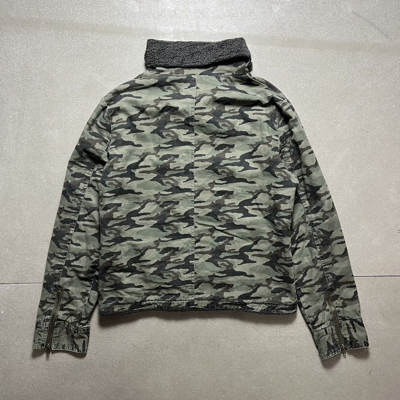 If Six Was Nine × Japanese Brand × Le Grande Bleu (L.G.B.) Japanese Brand Camouflage Multipocket Sherpa Jacket Size US M / EU 48-50 / 2 - 9 Thumbnail