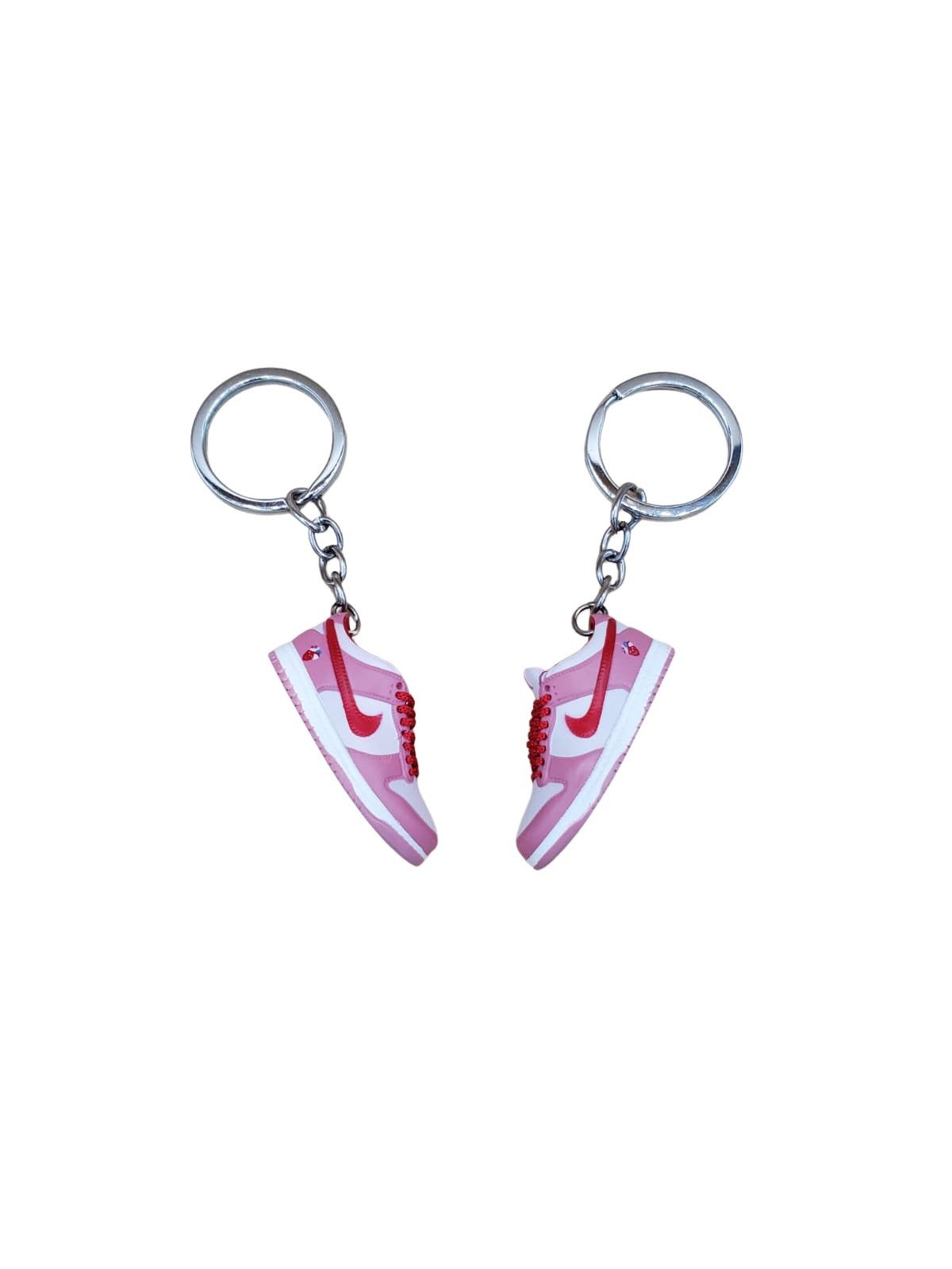 Nike Nike SB Dunk Low Strange Love Keychain Set Size ONE SIZE - 1 Thumbnail