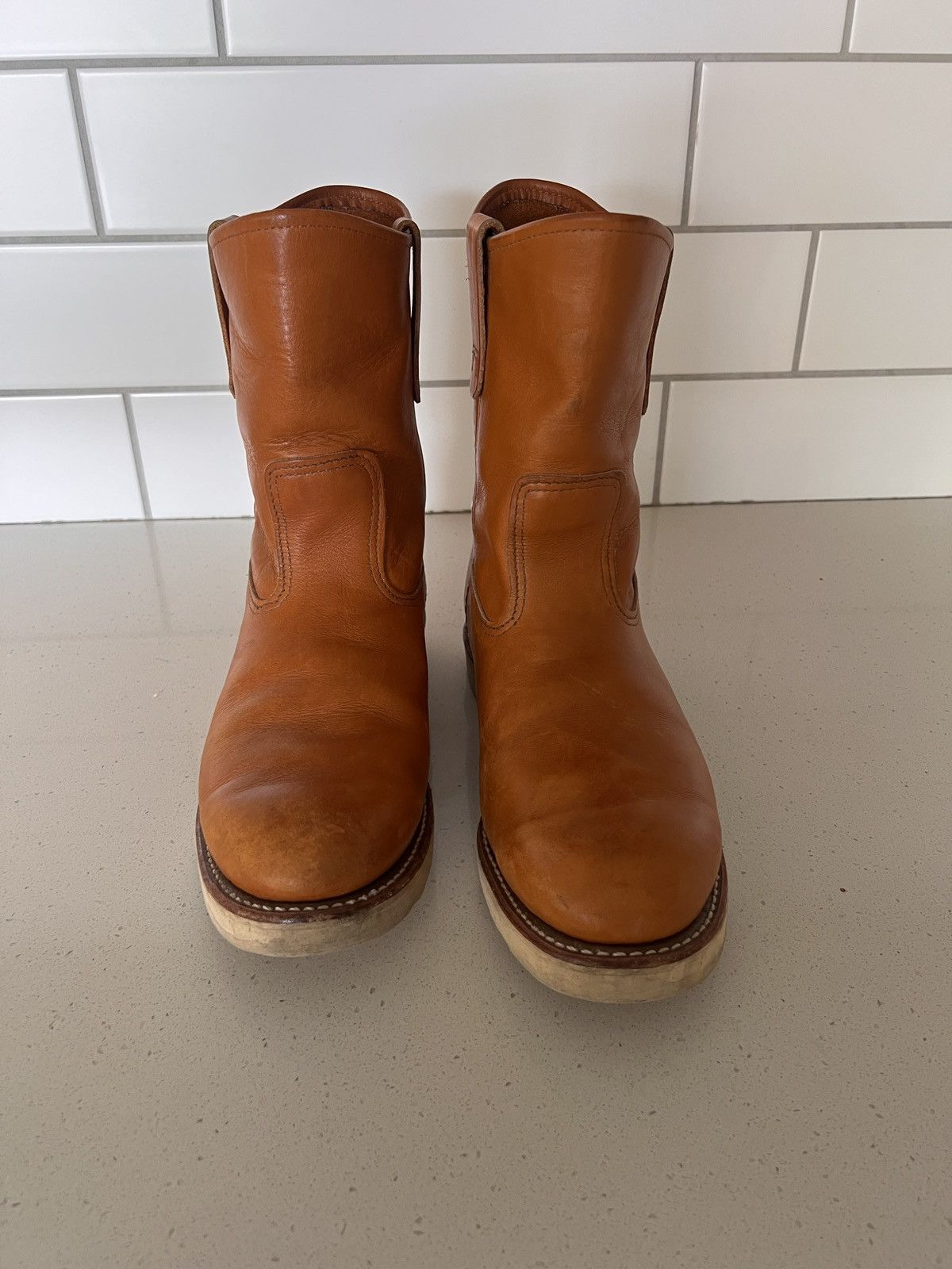 Red Wing Red Wing Pull-On Boots – Red Leather – Vibram Sole – 10D Size US 10 / EU 43 - 5 Thumbnail