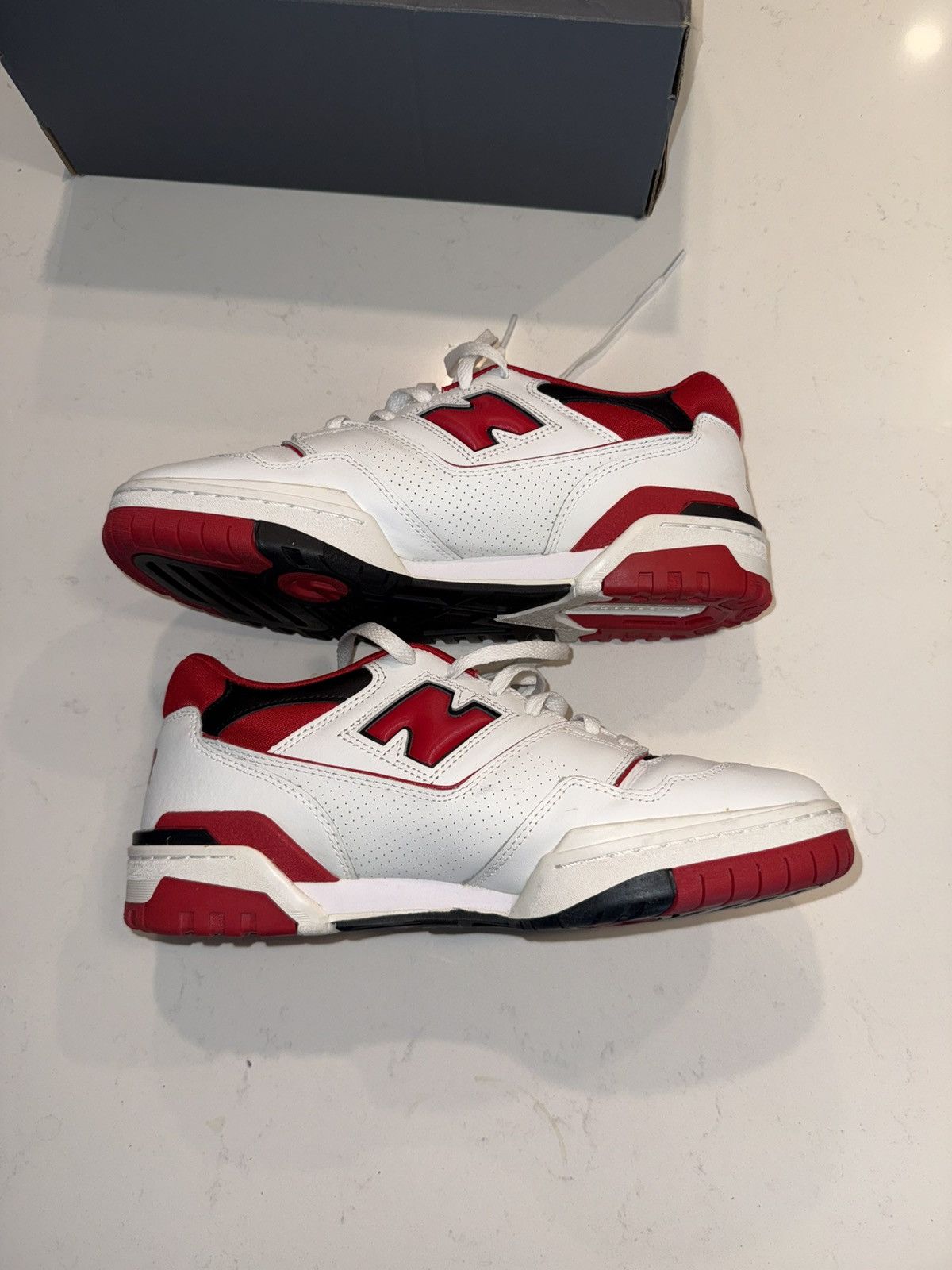 New Balance New Balance White/Red BB550-Style Sneakers size 9.5 Size US 9.5 / EU 42-43 - 1 Thumbnail