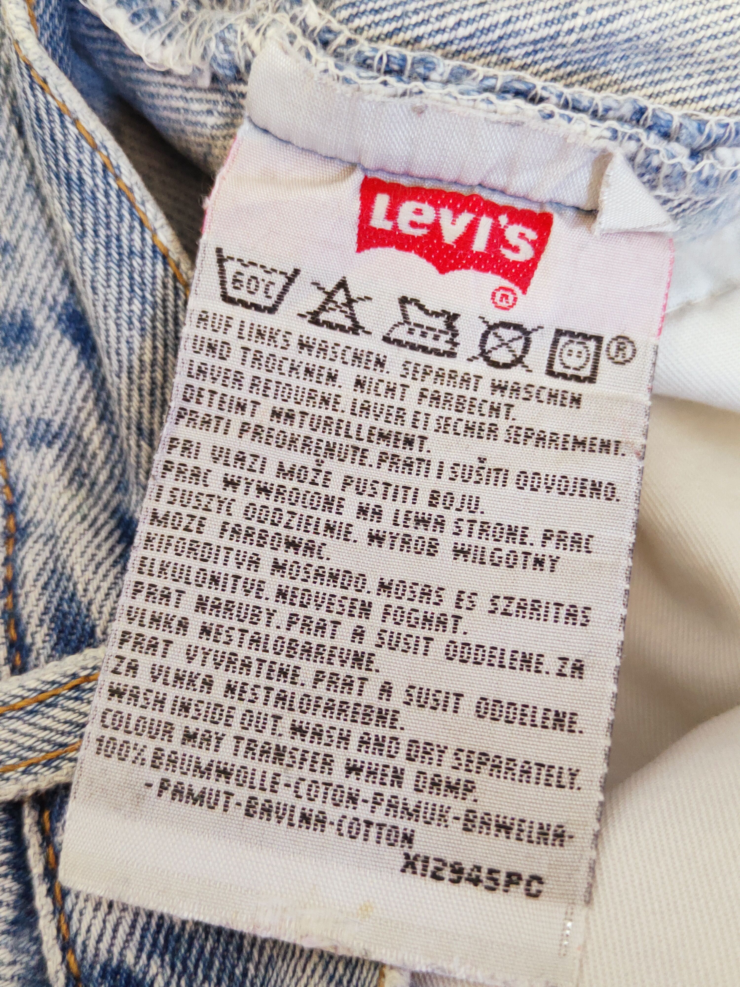 Levi's 501 Levi's Blue Distressed Ripped Jeans #W541 Size US 33 - 16 Thumbnail