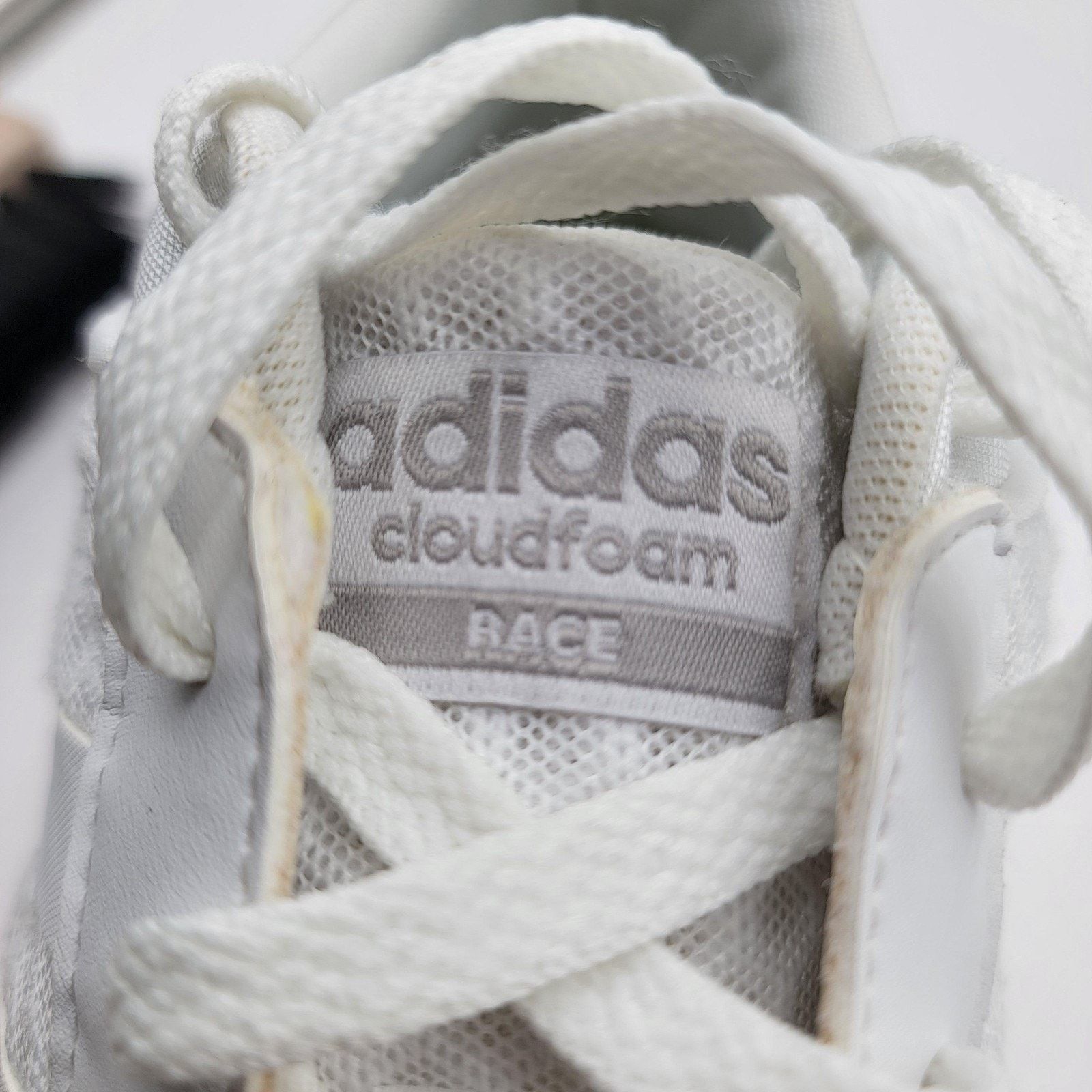 Adidas Adidas Cloudfoam Men Running Shoes Sz 10.5 White Mesh B74728 Size US 10.5 / EU 43-44 - 7 Thumbnail