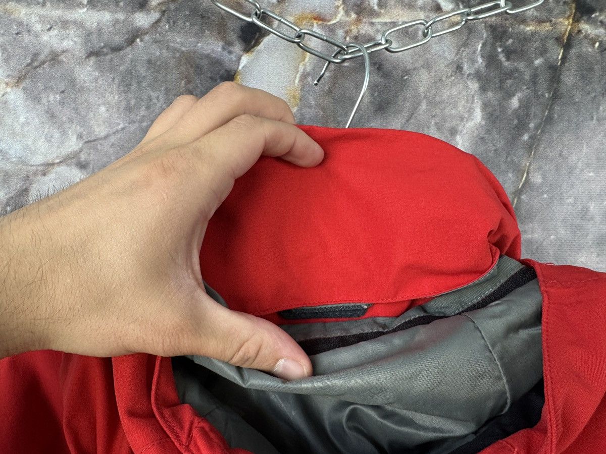 Other Women’s Millet Jacket Gore-Tex Outdoor Hiking Climbing Size M / US 6-8 / IT 42-44 - 22 Thumbnail