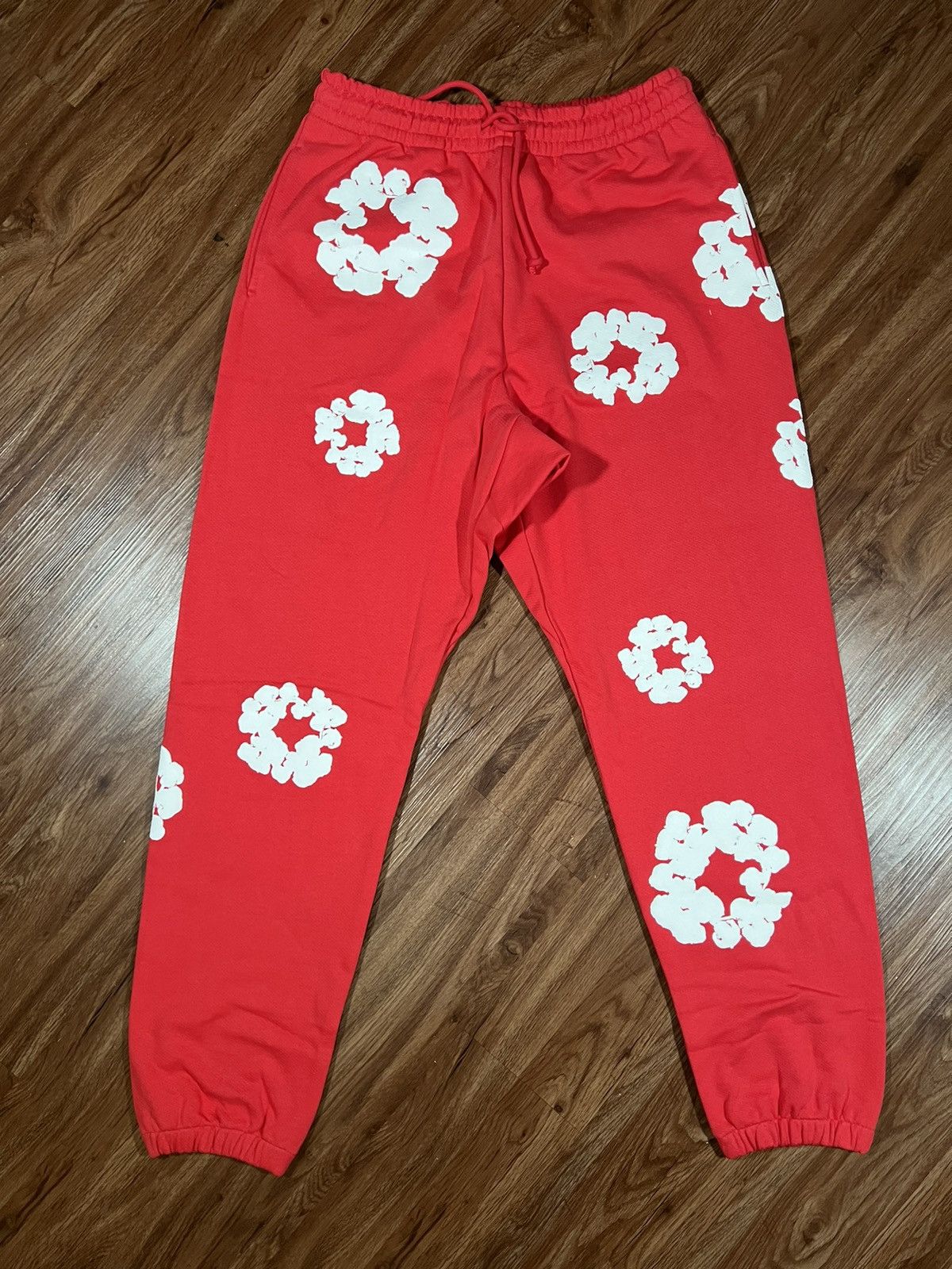 DENIM TEARS × Designer Denim Tears Cotton Wreath Sweatpants Sz M Size US 34 / EU 50 - 1 Thumbnail