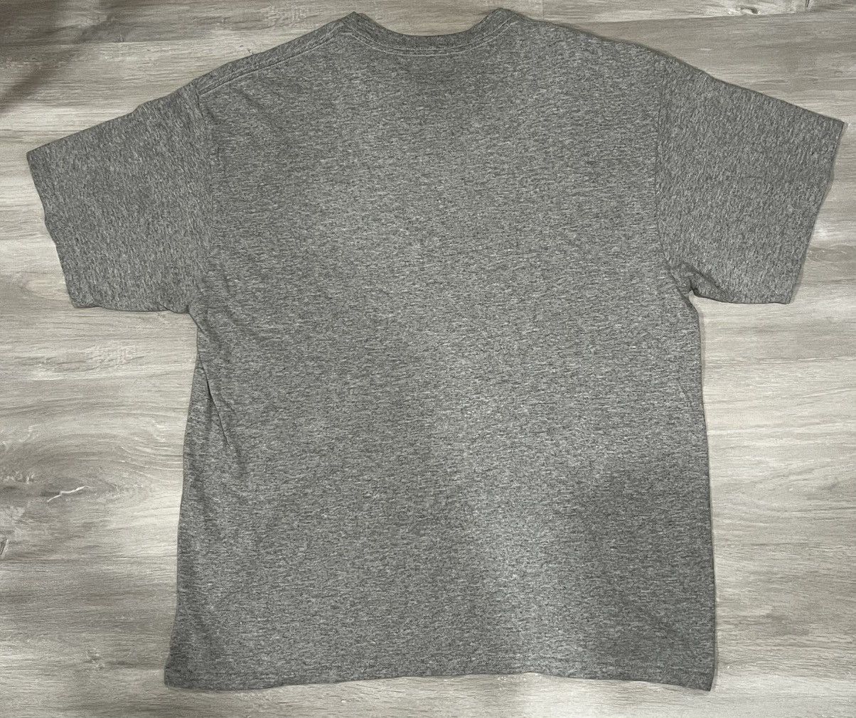 NFL × Vintage Vintage NFL Eagles Grey T-shirt Size US XL / EU 56 / 4 - 2 Thumbnail