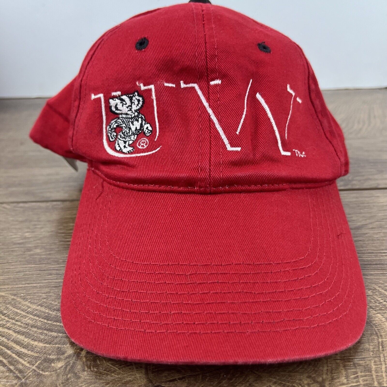 Other Wisconsin Badgers NCAA Hat Badgers Red Cap Adjustable Red Ad Size ONE SIZE - 3 Thumbnail