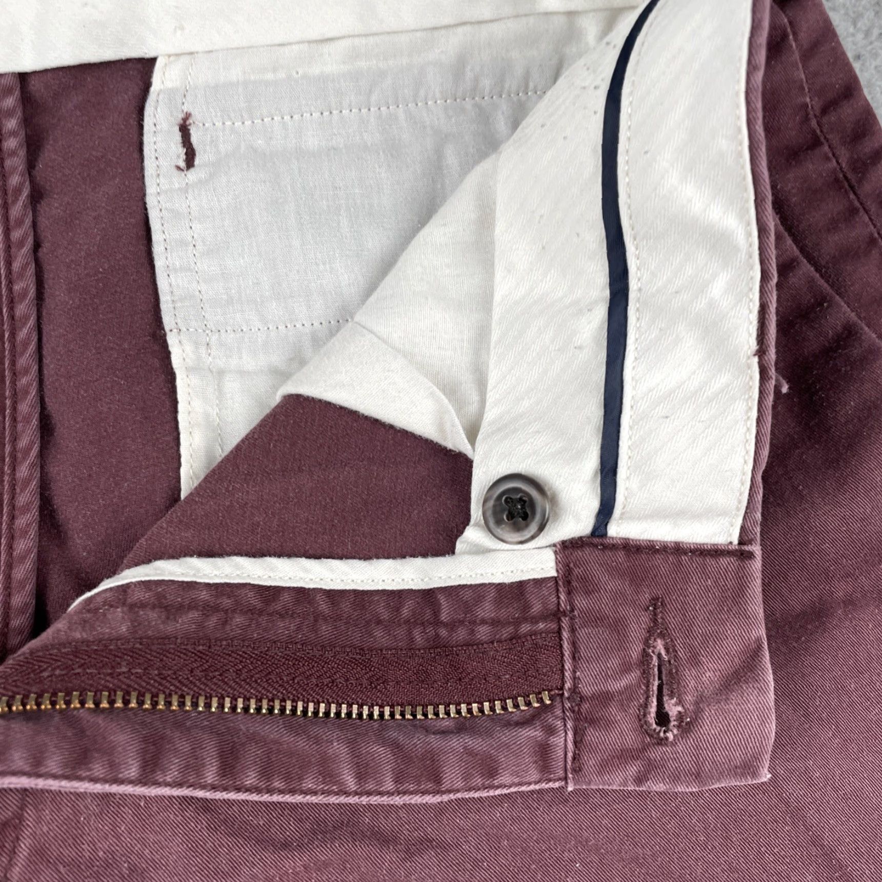 Polo Ralph Lauren VINTAGE Polo Ralph Lauren Stretch Classic Fit Pants Maroon Trousers 31w 25.5L Mens Chino Straight Easy Care Size US S / EU 44-46 / 1 - 7 Thumbnail