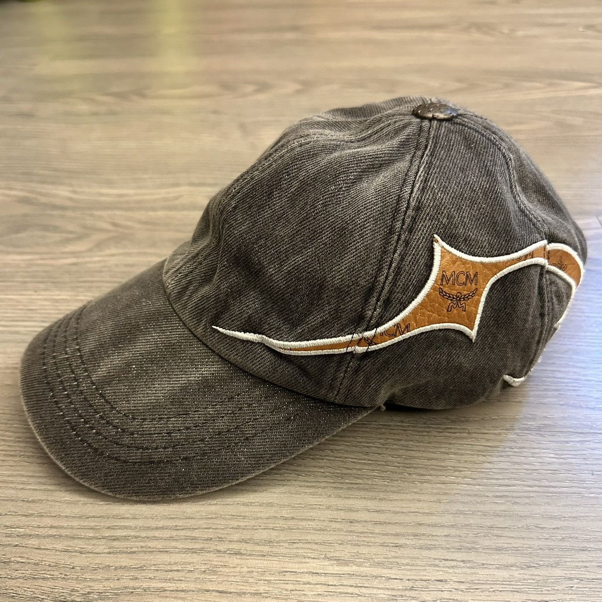 MCM × Thug Club Thug Club x MCM Tribal Leather Cap hat Size ONE SIZE - 7 Thumbnail