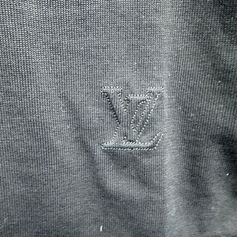 Louis Vuitton Louis Vuitton zippered neckline and knitted nylon panels Size US S / EU 44-46 / 1 - 4 Thumbnail