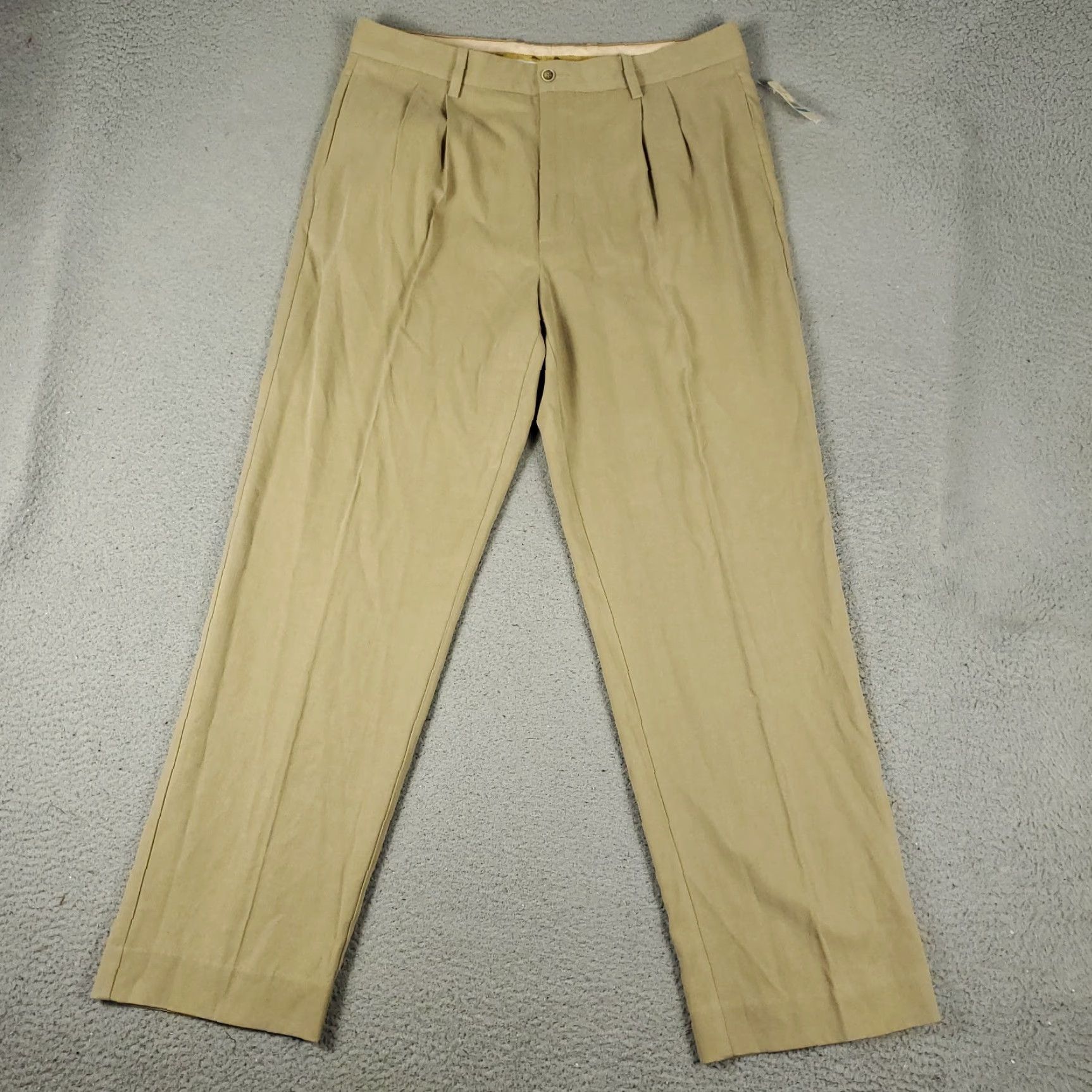 Tommy Bahama Tommy Bahama Pants Mens 36x32 Beige Silk Pleated Chino Trousers Shirt? Size US 36 / EU 52 - 2 Thumbnail