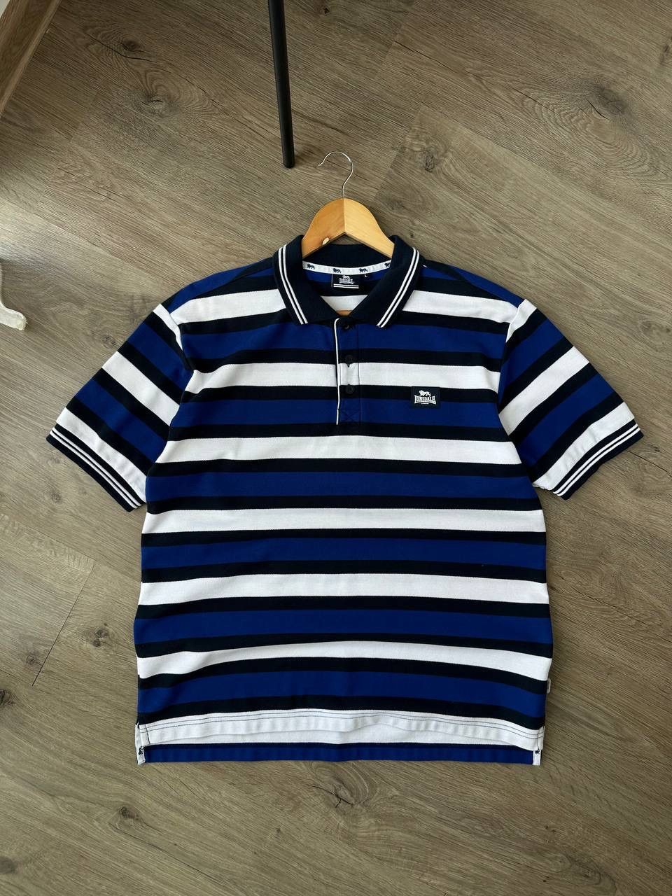 Lonsdale × Vintage Vintage Lonsdale Blue-White Polo T-Shirt Size US L / EU 52-54 / 3 - 1 Thumbnail