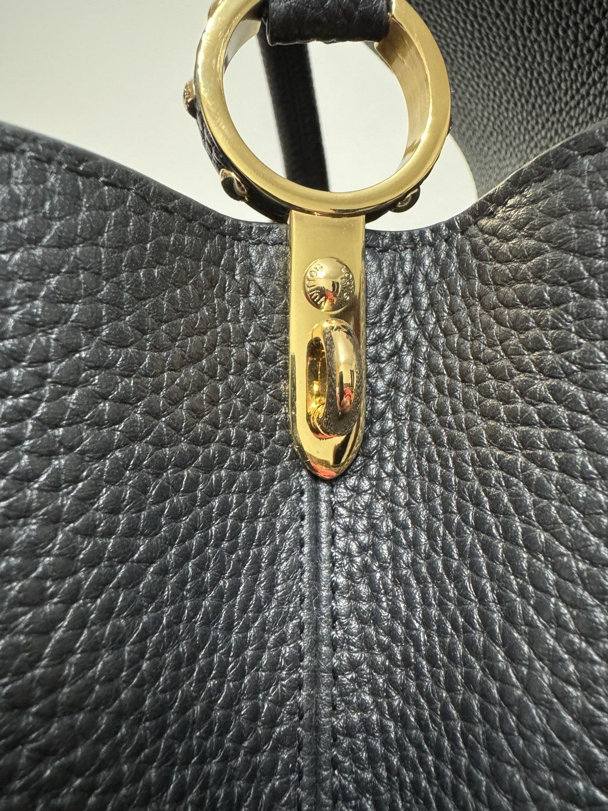 Louis Vuitton Bag Louis Vuitton Capuciness MM Size ONE SIZE - 6 Thumbnail
