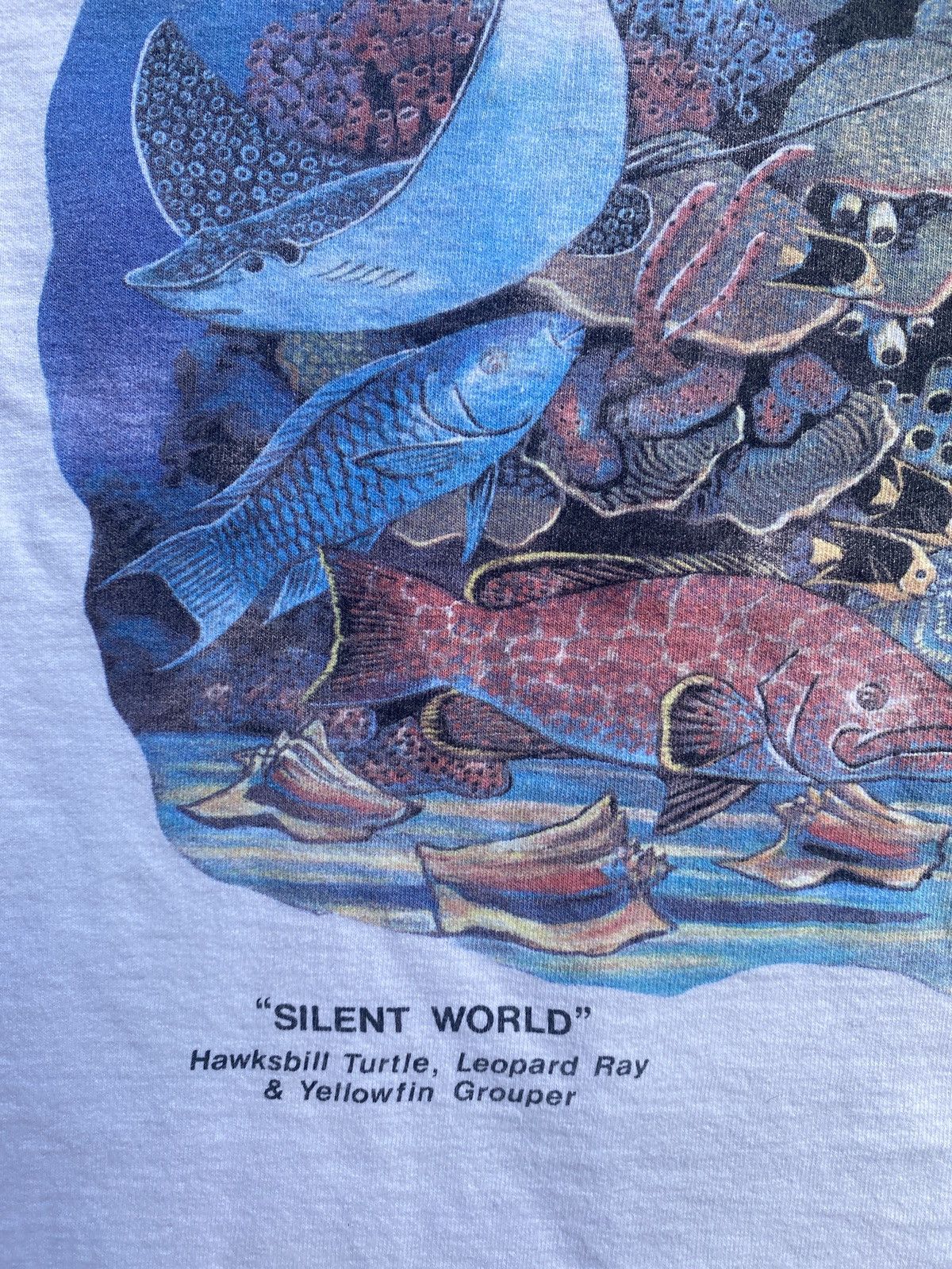 Vintage 90s ocean nature animal art shirt sz XL Size US XL / EU 56 / 4 - 4 Thumbnail