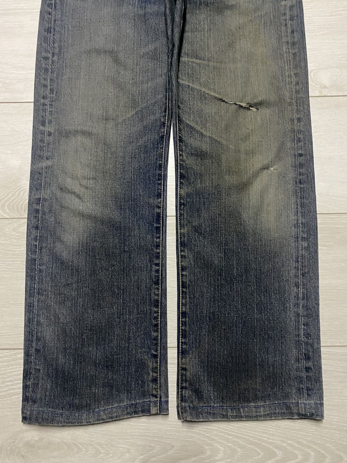 Japanese Brand Japanese Villand Mud Wash Distressed Loose Jeans Size US 31 - 5 Thumbnail