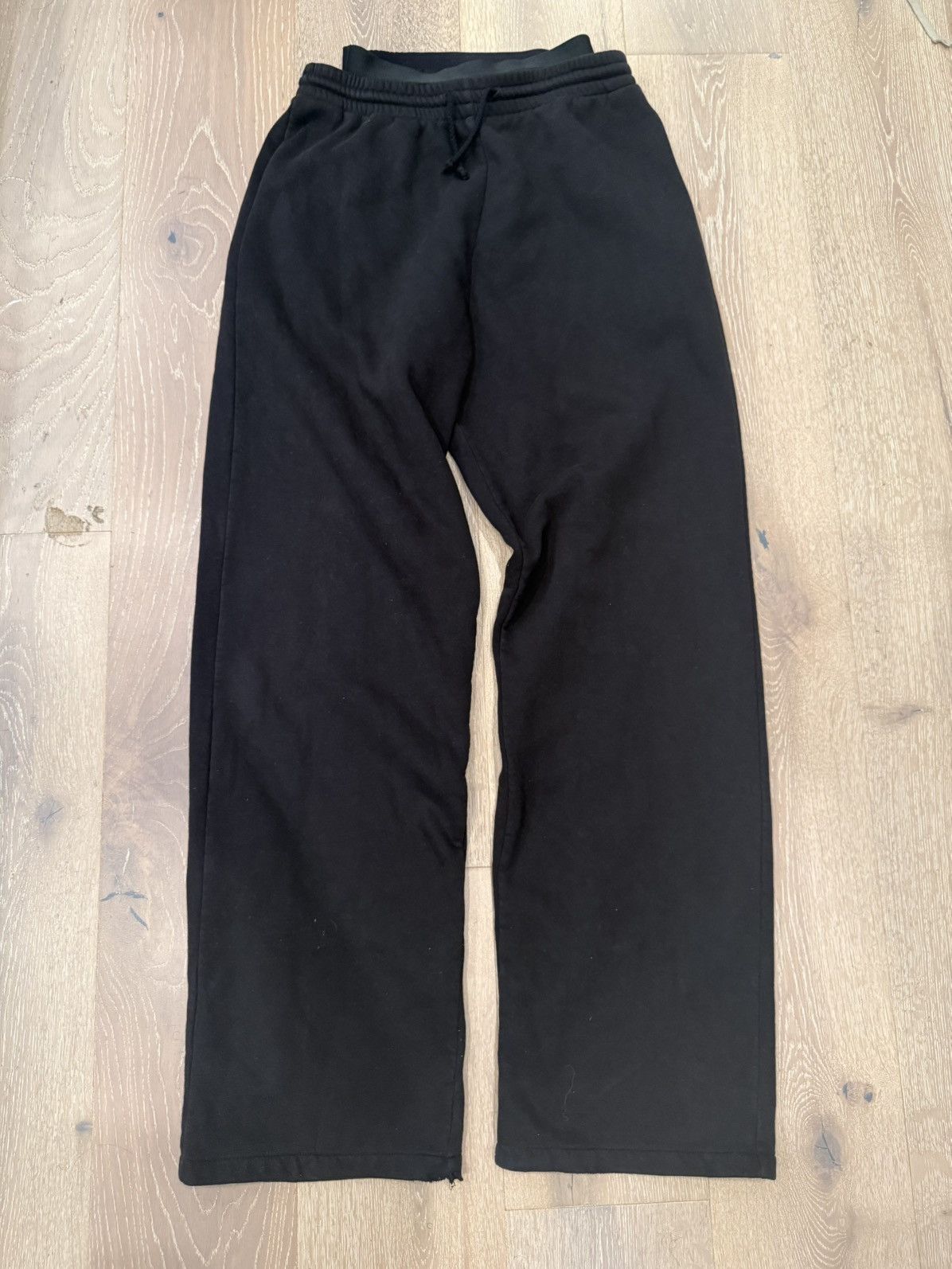 Maison Margiela Maison Margiela Double Waist Boxer Sweatpants Size US 31 - 1 Thumbnail