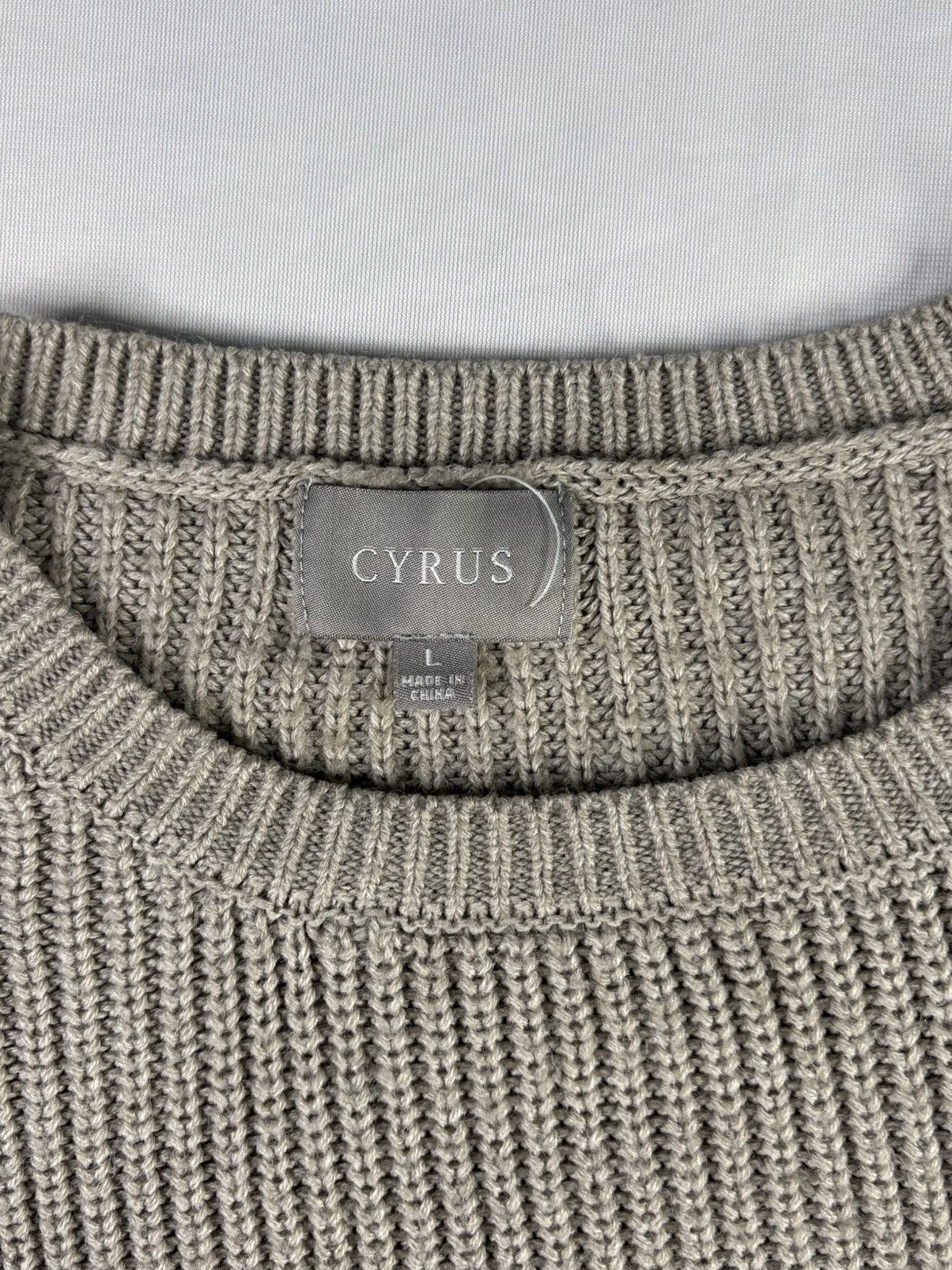 Other Women’s Cyrus Tan Knit Waffle Sweater | $20 Size L / US 10 / IT 46 - 3 Thumbnail