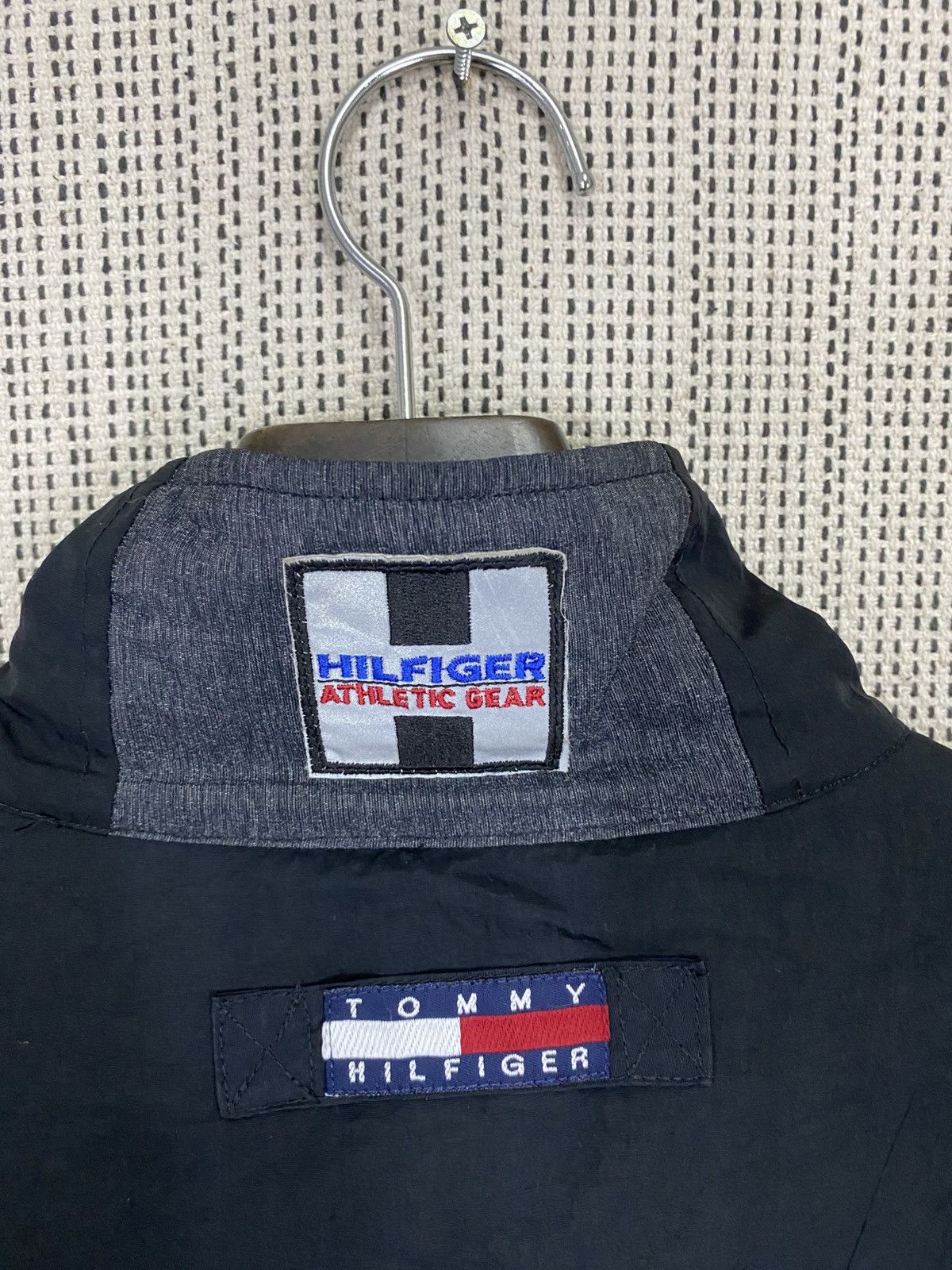 Tommy Hilfiger × Vintage Vintage 90s tommy hilfiger athletic gear fleece jacket Size US L / EU 52-54 / 3 - 7 Thumbnail