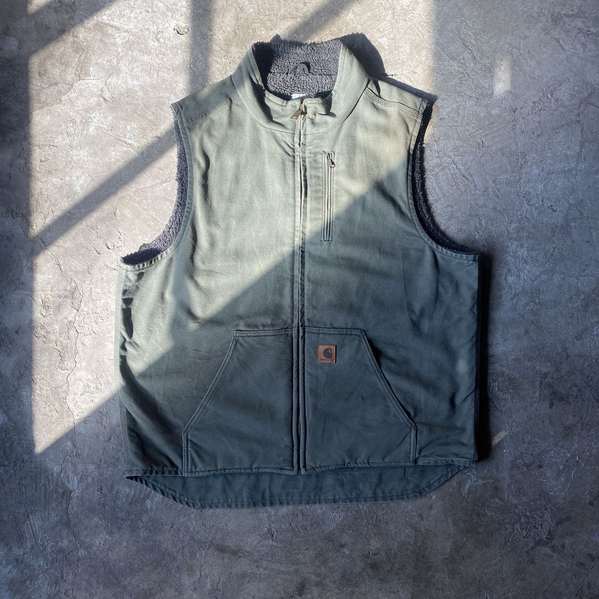 Carhartt Carhartt sherpa vest (green olive)✅🤝🏻 Size US XL / EU 56 / 4 - 1 Thumbnail