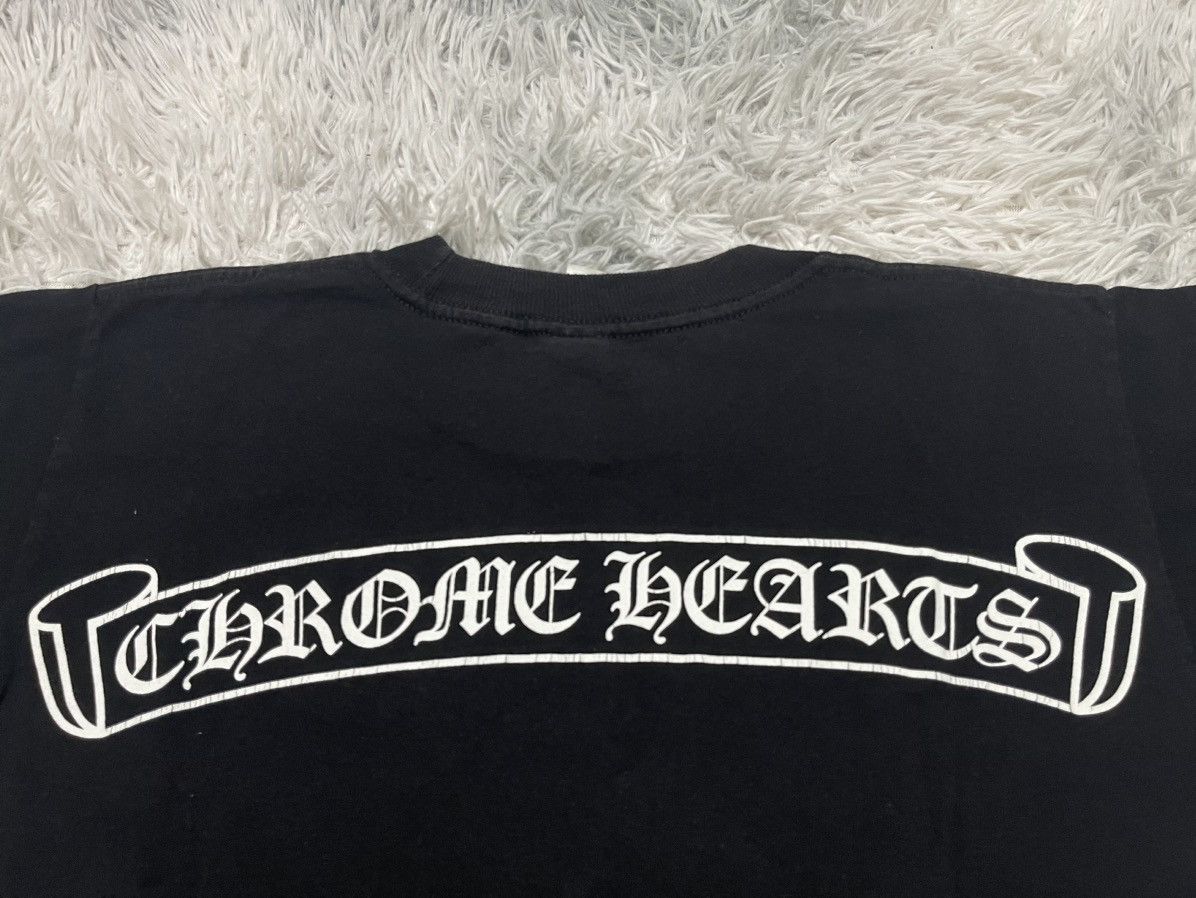 Chrome Hearts VINTAGE CHROME HEARTS STAR SCROLL HORSESHOE LOGO POCKET TEE Size US S / EU 44-46 / 1 - 16 Thumbnail